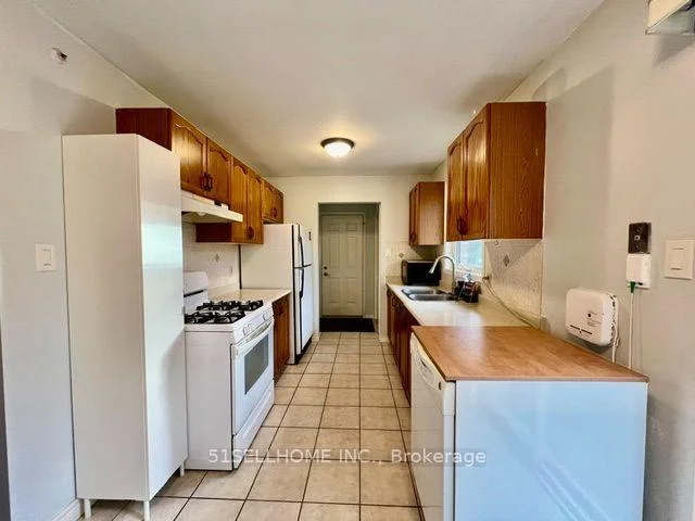 Photo 49 of 26 Featherwood Crescent, Hamilton, Stoney Creek Mountain — HOMEH