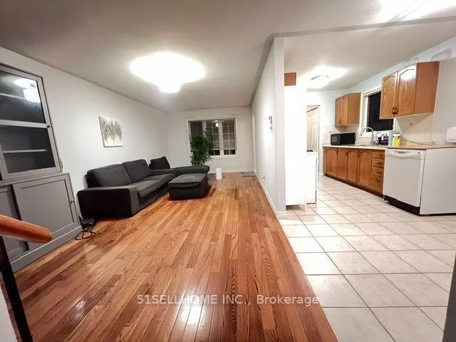 Photo 55 of 26 Featherwood Crescent, Hamilton, Stoney Creek Mountain — HOMEH