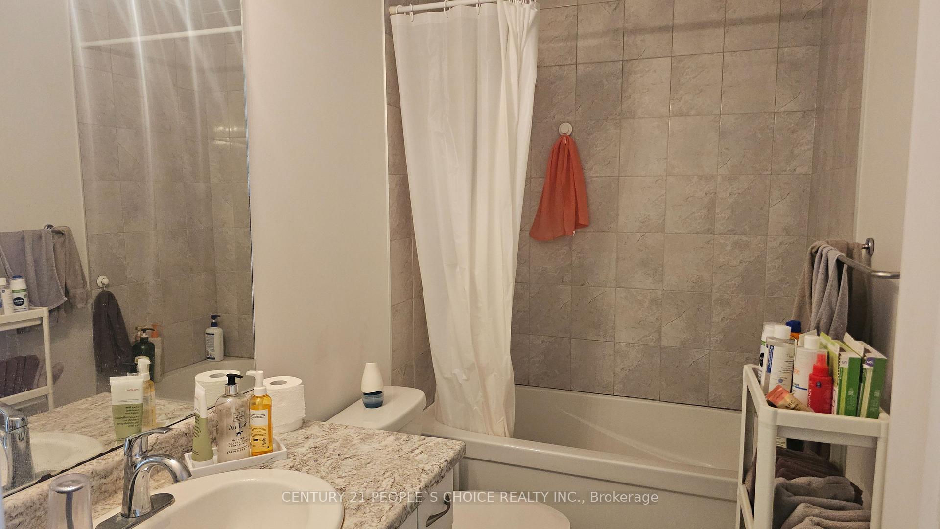 Photo 11 of 3 Sharp Drive, Hamilton, Ancaster — HOMEH