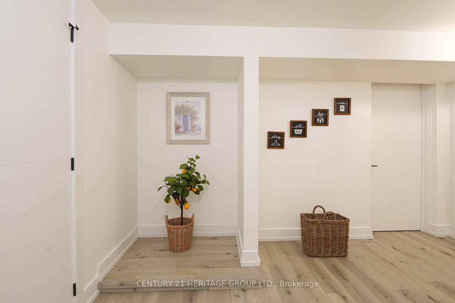 Photo 61 of 45 William Street, King, King City — HOMEH