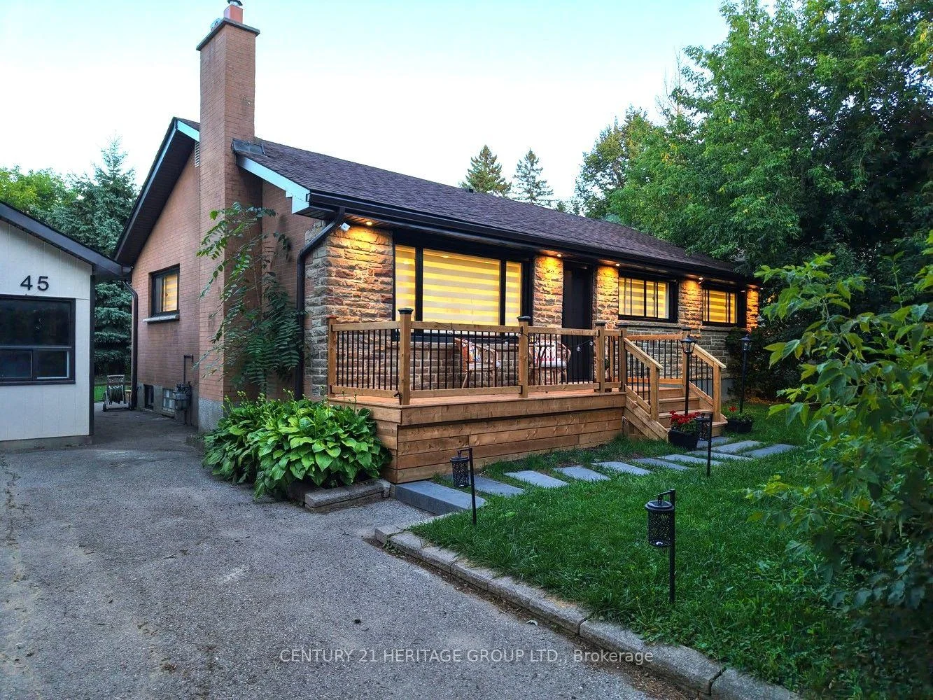 Photo 8 of 45 William Street, King, King City — HOMEH