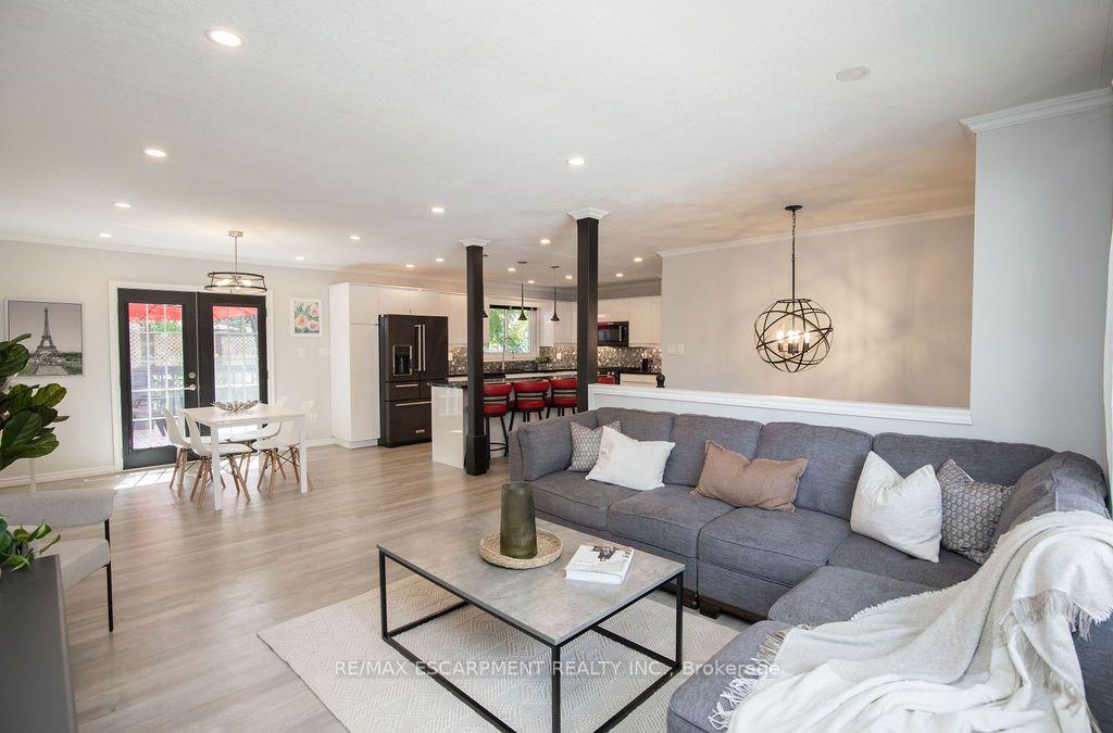 Photo 19 of 57 Valery Court, Hamilton, Gilbert — HOMEH