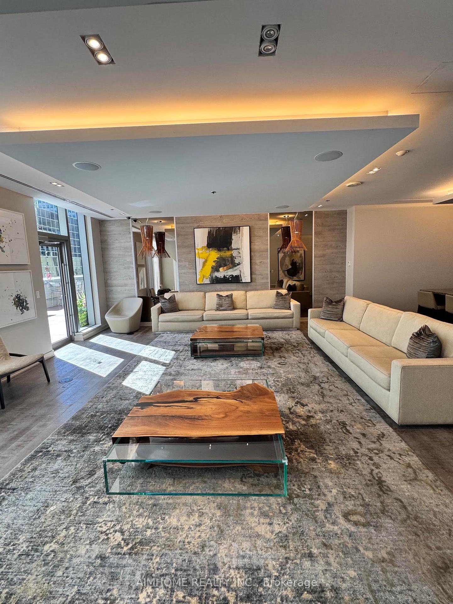 Photo 4 of Unit 901, 88 Scott Street, Toronto, Church-Yonge Corridor — HOMEH