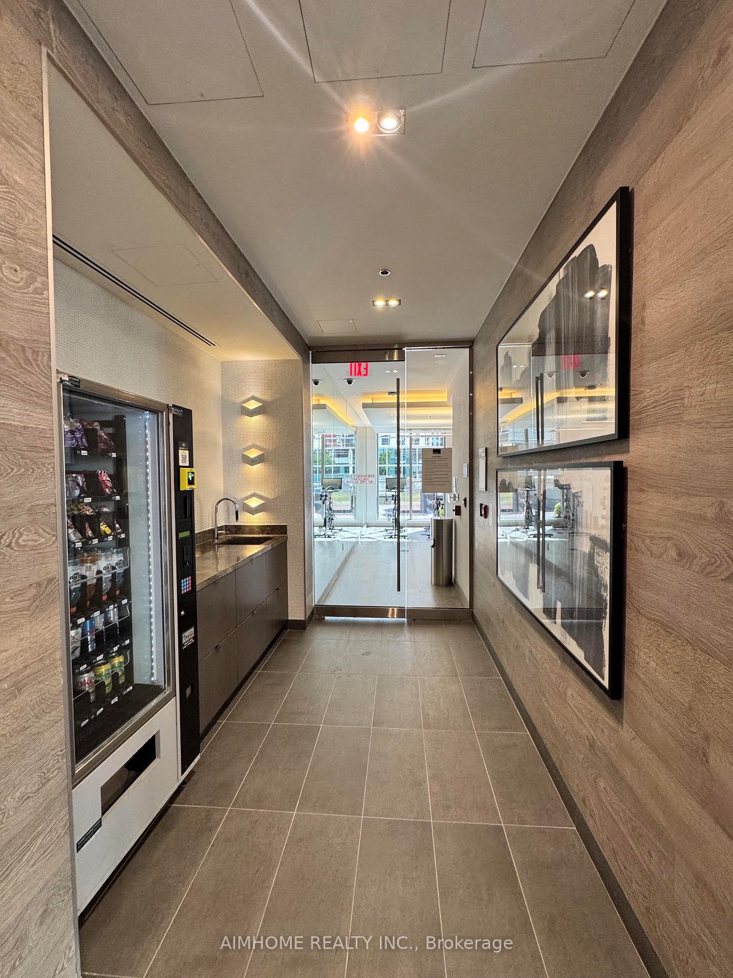 Photo 8 of Unit 901, 88 Scott Street, Toronto, Church-Yonge Corridor — HOMEH