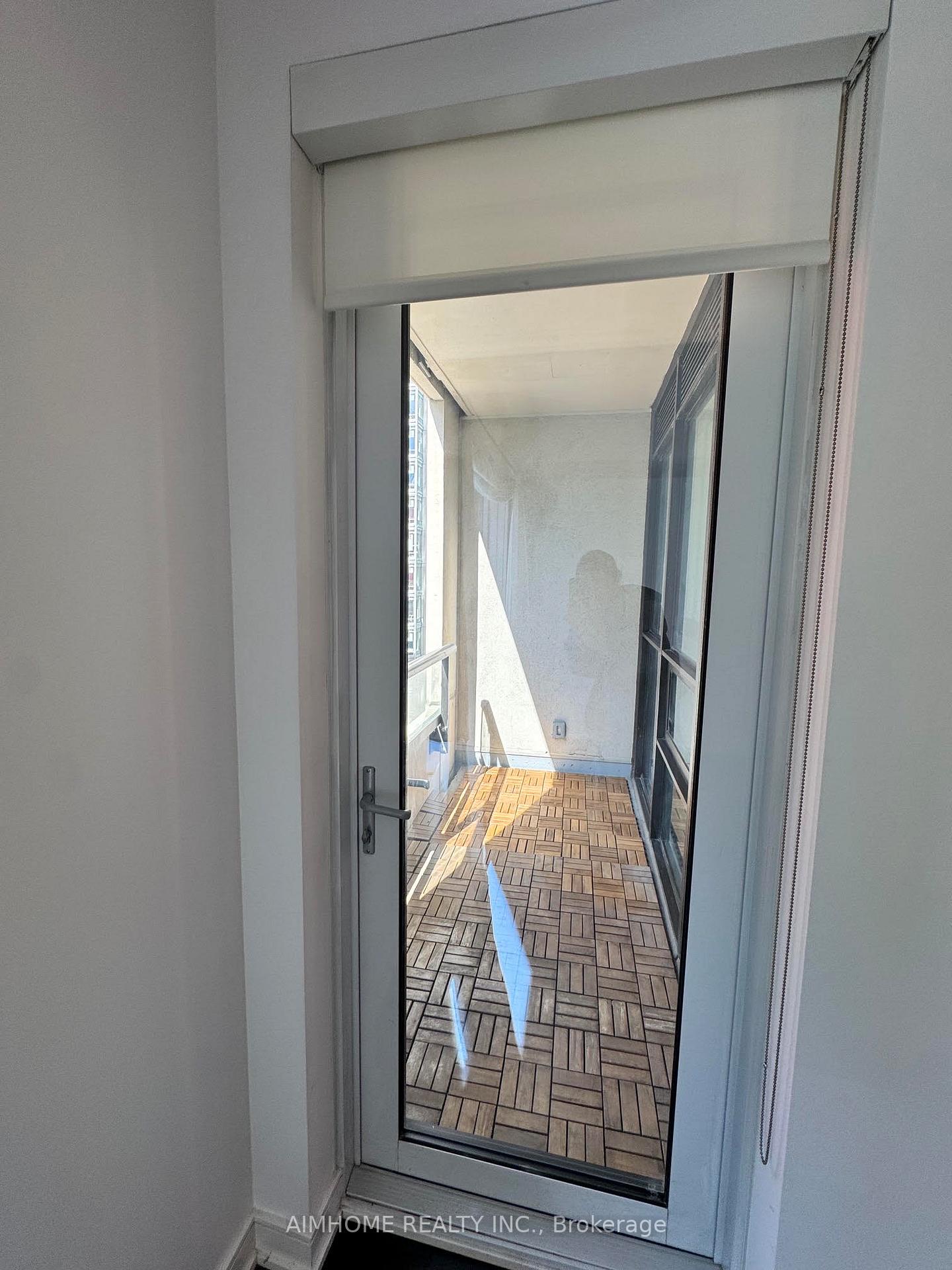 Photo 14 of Unit 901, 88 Scott Street, Toronto, Church-Yonge Corridor — HOMEH