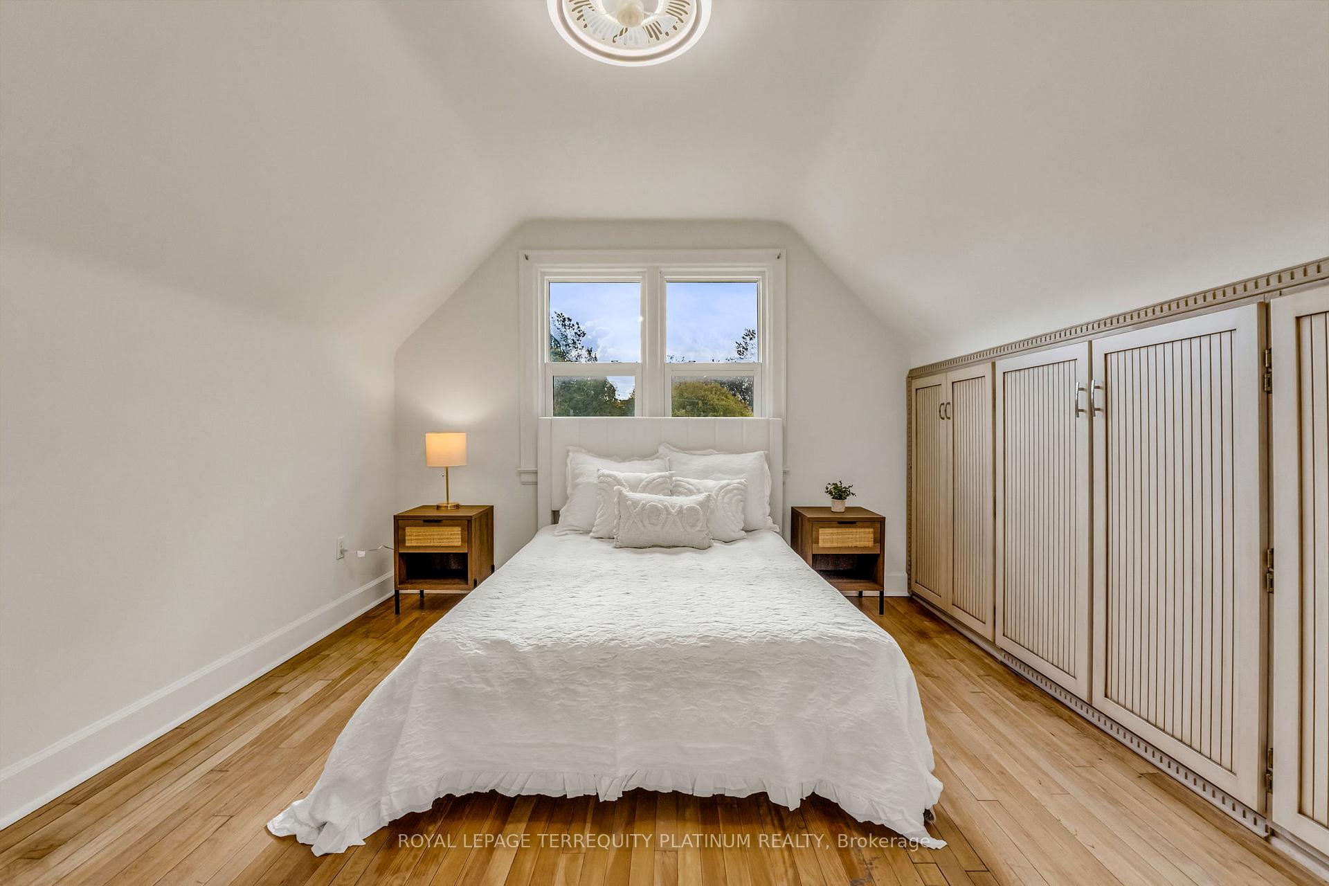 Photo 26 of 10 Locarno Avenue, Hamilton, Hamilton Beach — HOMEH