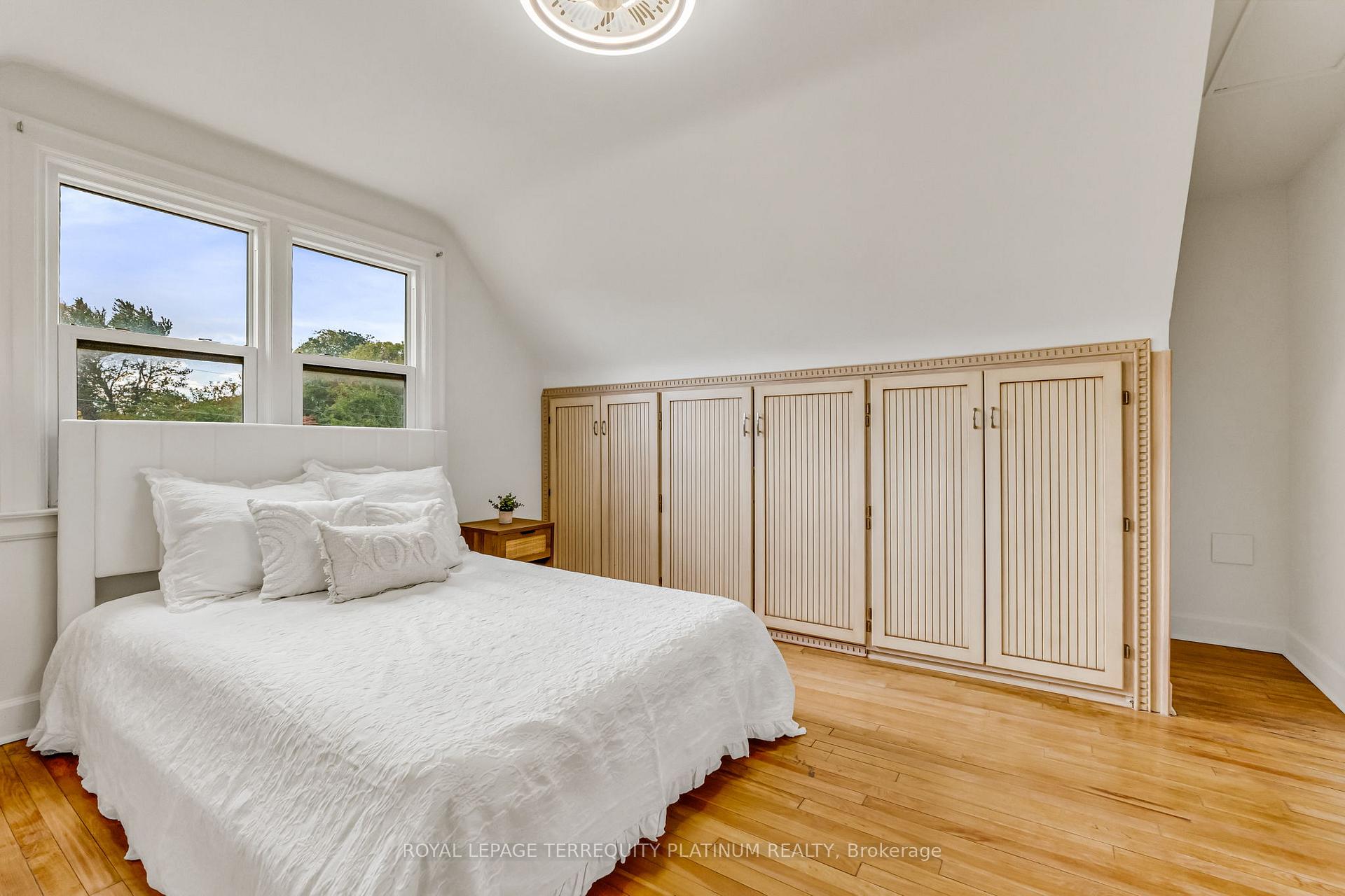 Photo 28 of 10 Locarno Avenue, Hamilton, Hamilton Beach — HOMEH