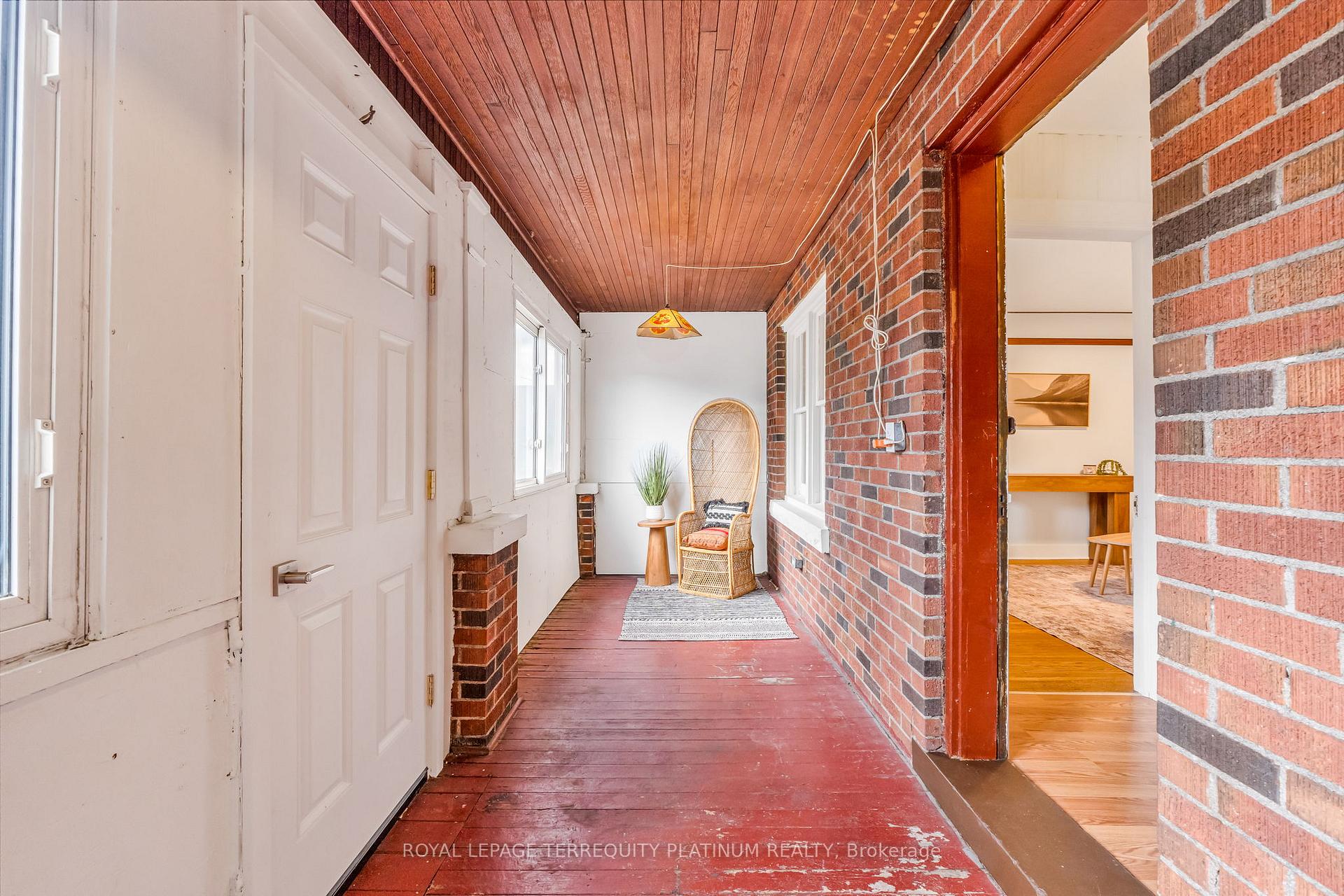 Photo 30 of 10 Locarno Avenue, Hamilton, Hamilton Beach — HOMEH