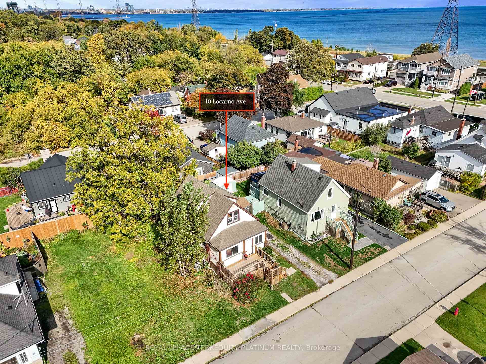 Photo 43 of 10 Locarno Avenue, Hamilton, Hamilton Beach — HOMEH
