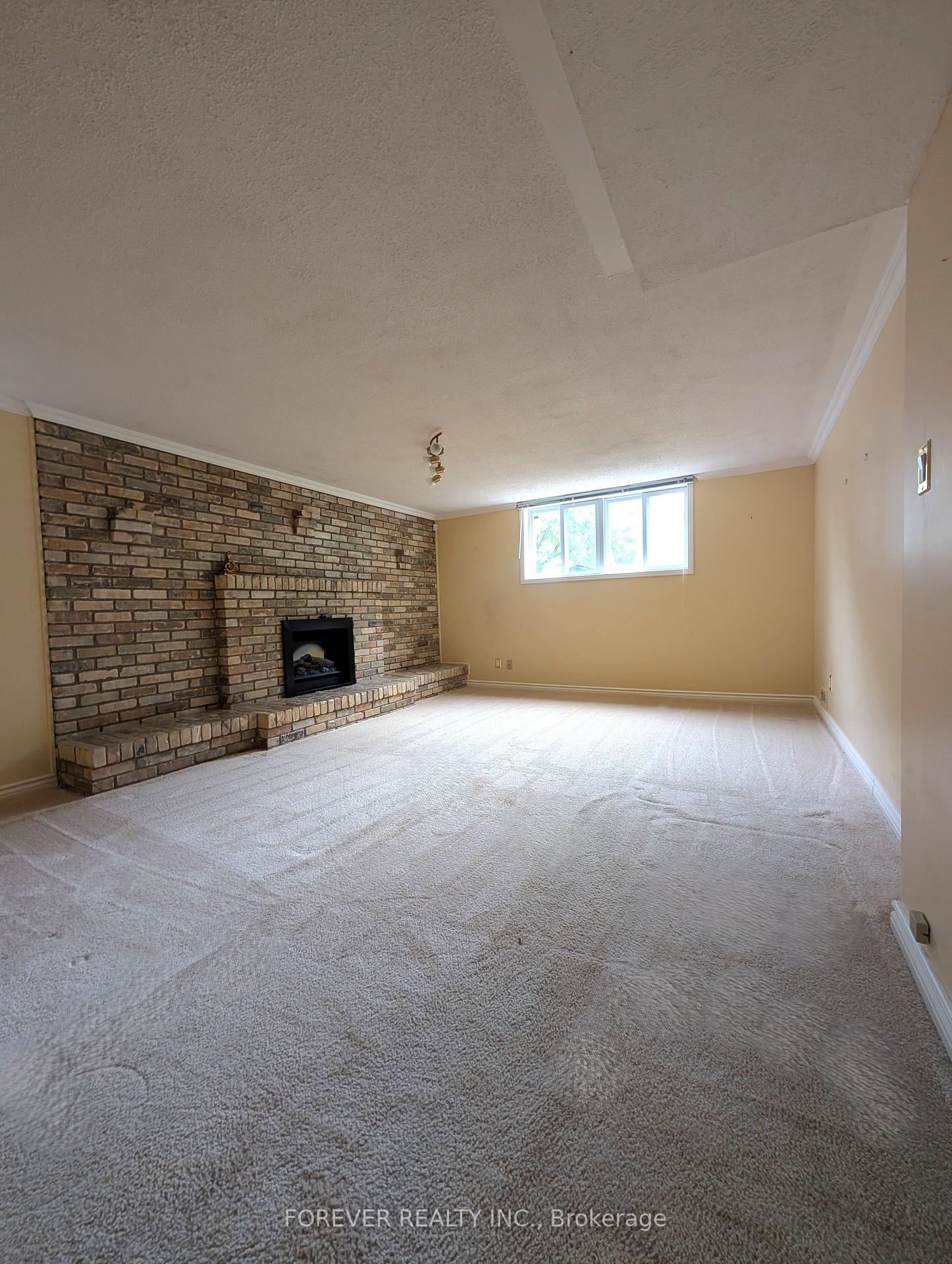 Photo 16 of 19 Portal Crescent, London, North C — HOMEH