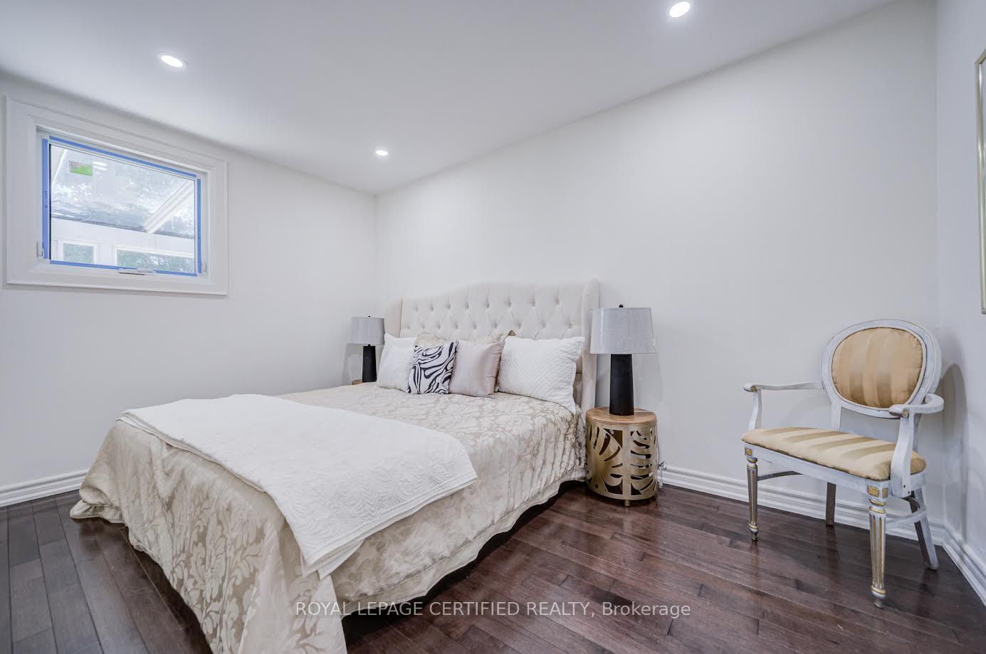 Photo 23 of 79 Samson Crescent, Scarborough, Woburn — HOMEH