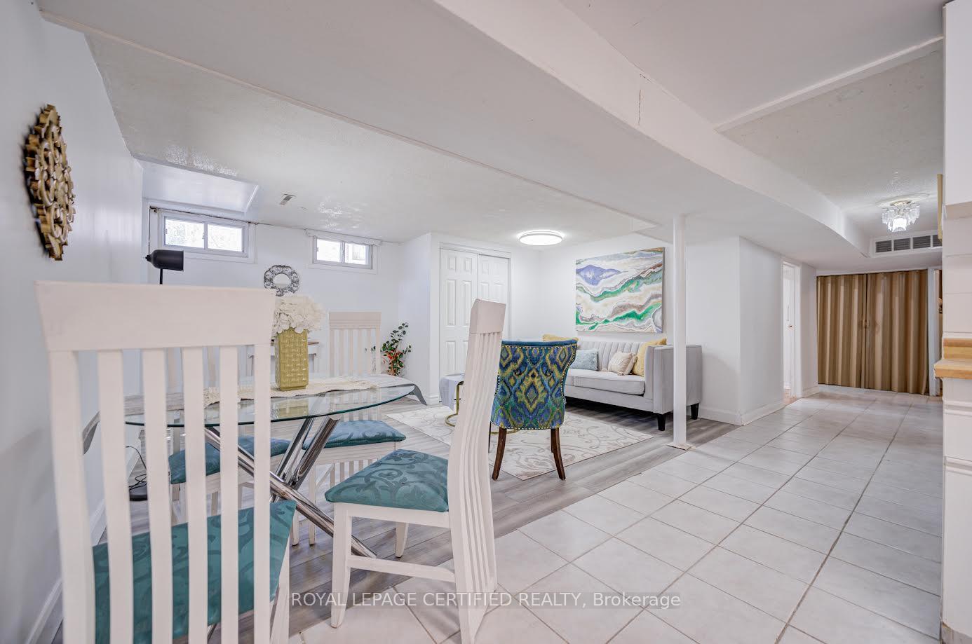 Photo 34 of 79 Samson Crescent, Scarborough, Woburn — HOMEH