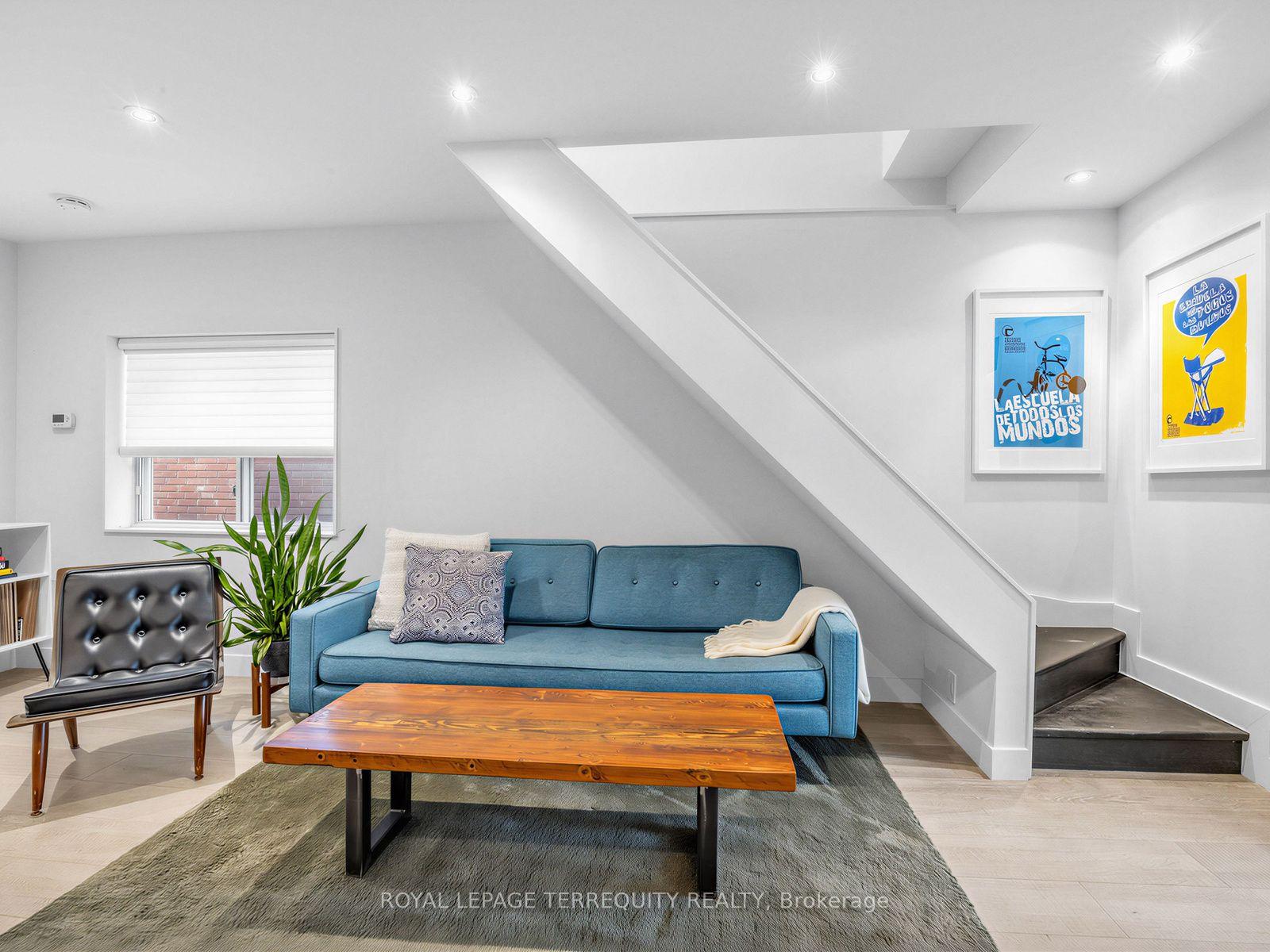 Photo 5 of 22 Montye Avenue, Toronto, Runnymede-Bloor West Village — HOMEH