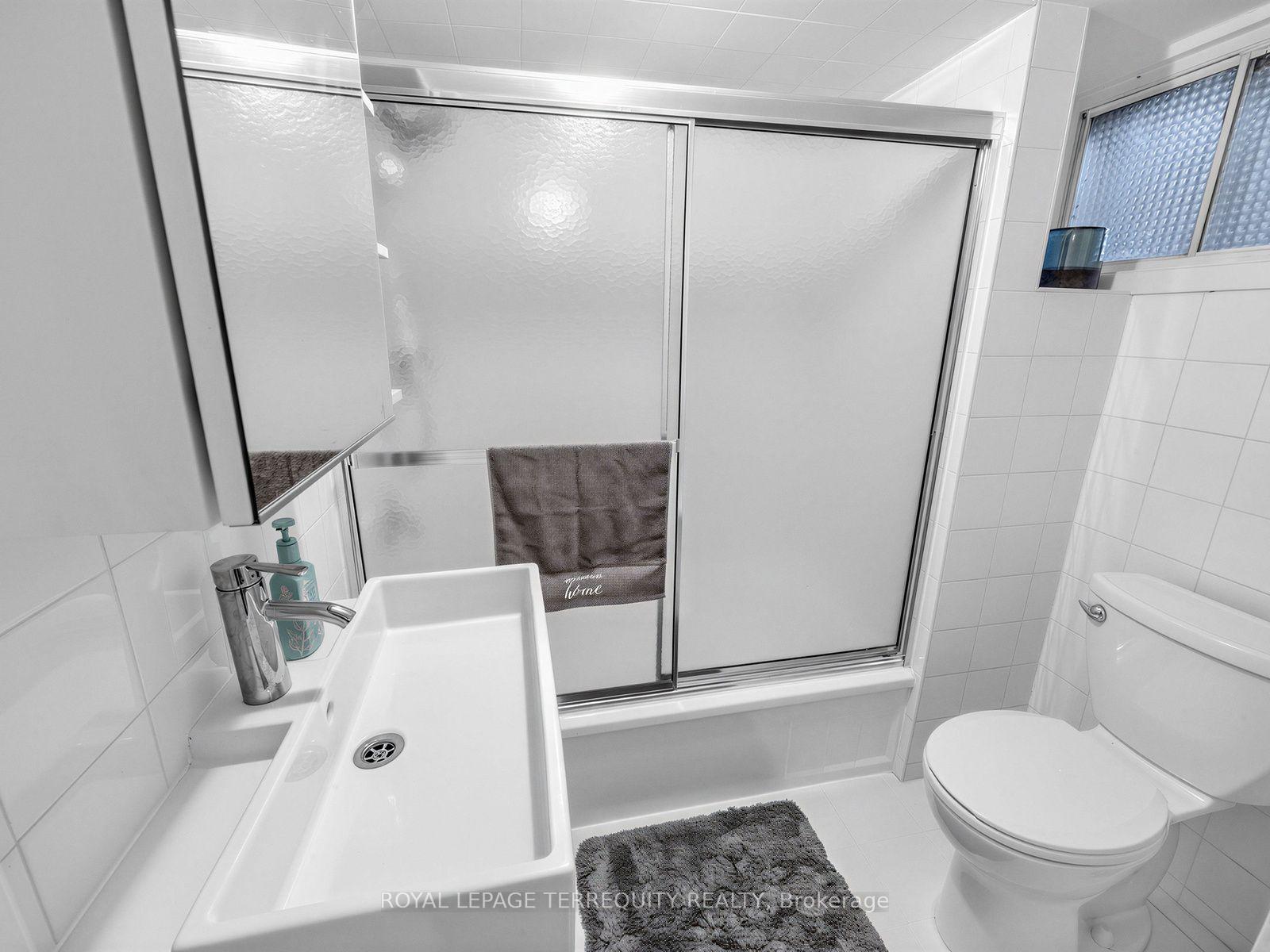 Photo 23 of 22 Montye Avenue, Toronto, Runnymede-Bloor West Village — HOMEH