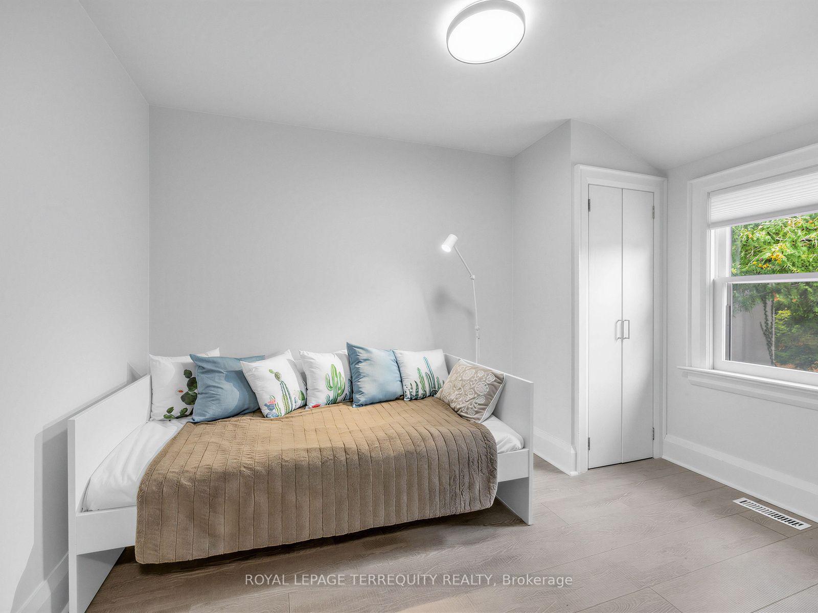 Photo 25 of 22 Montye Avenue, Toronto, Runnymede-Bloor West Village — HOMEH