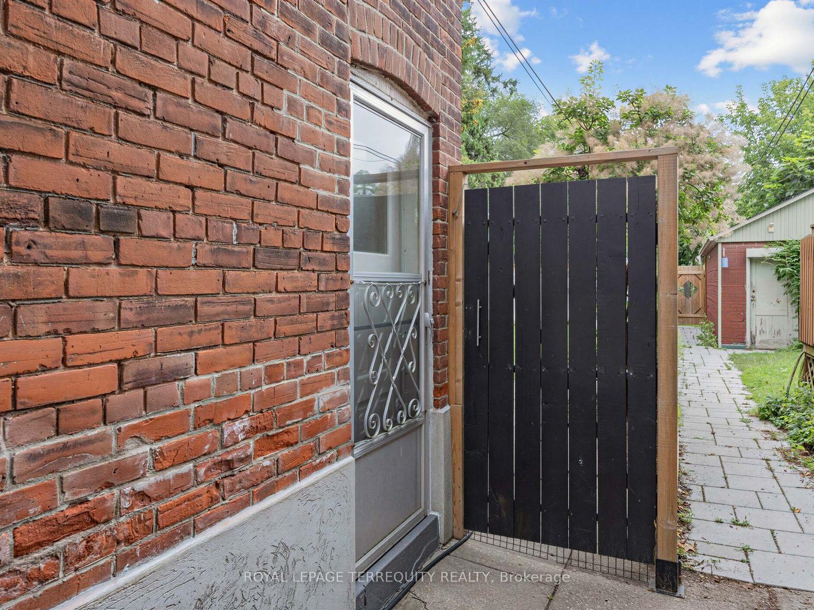 Photo 30 of 22 Montye Avenue, Toronto, Runnymede-Bloor West Village — HOMEH
