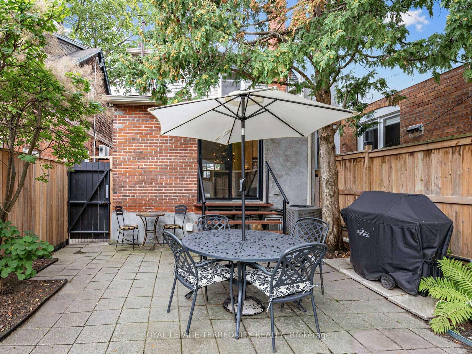 Photo 32 of 22 Montye Avenue, Toronto, Runnymede-Bloor West Village — HOMEH