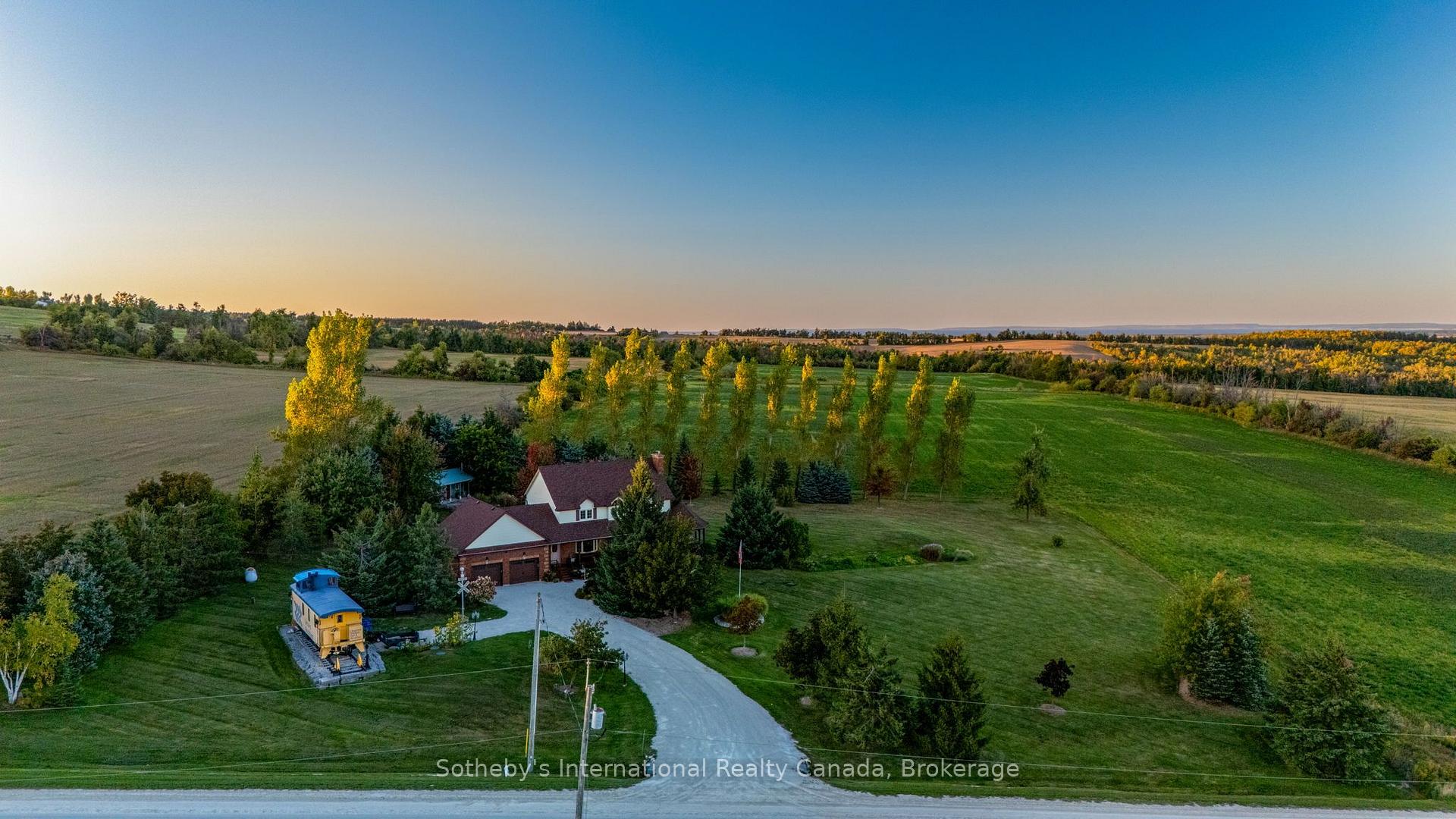 Photo 61 of 7262 12/13 Side Road, Clearview, Creemore — HOMEH