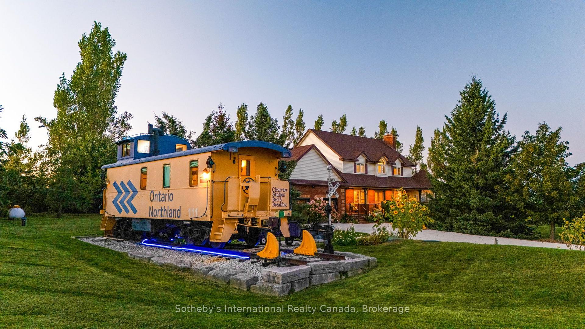 Photo 62 of 7262 12/13 Side Road, Clearview, Creemore — HOMEH
