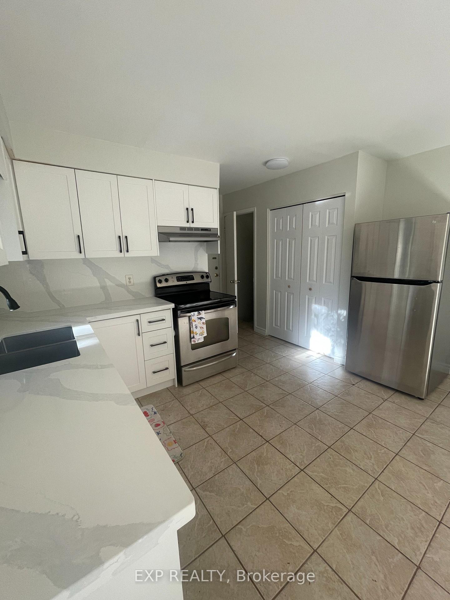 Photo 5 of 1277 Limberlost Road, London, North I — HOMEH