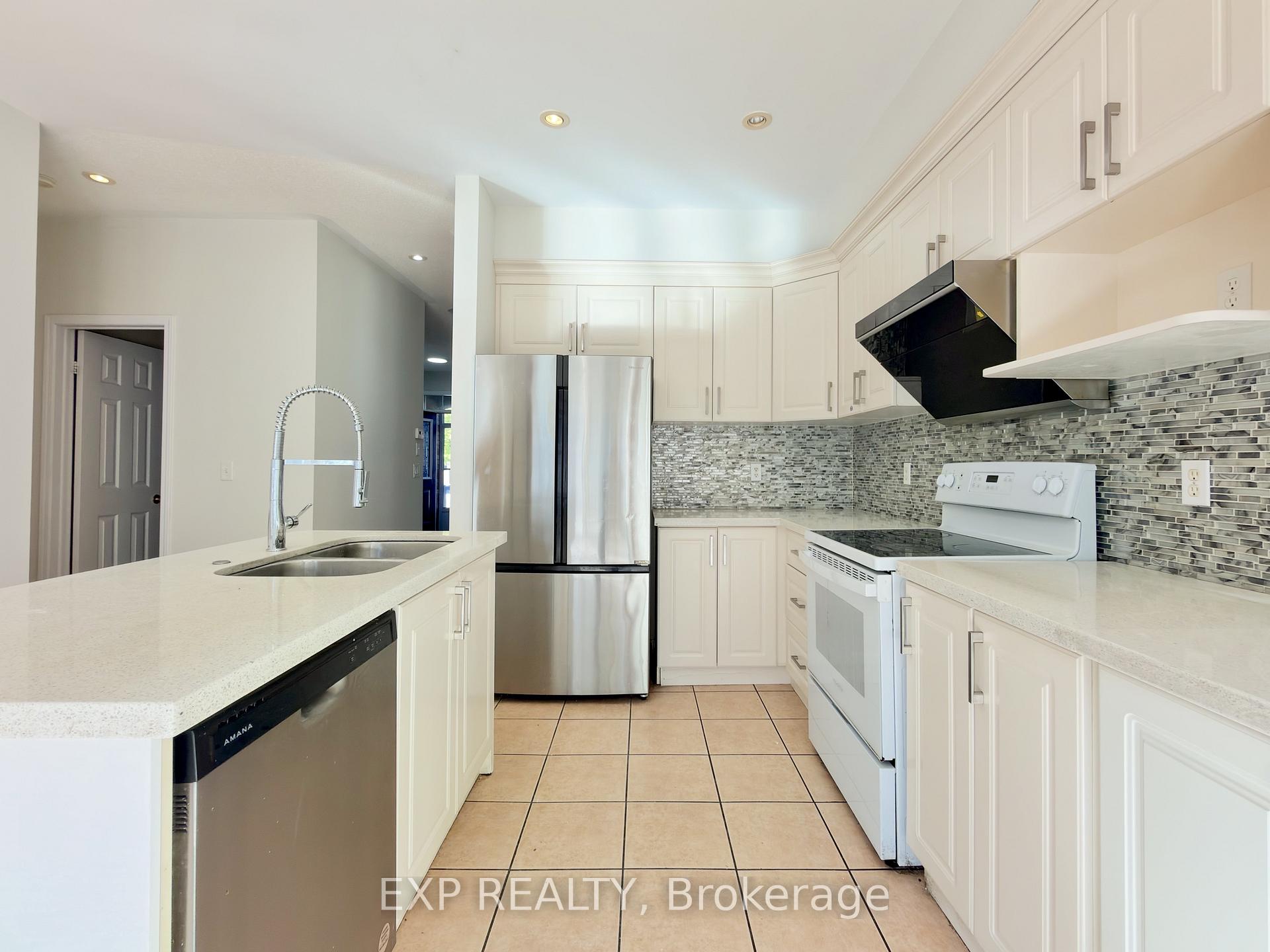 Photo 9 of 7 Davidoff Street, Markham, Wismer — HOMEH