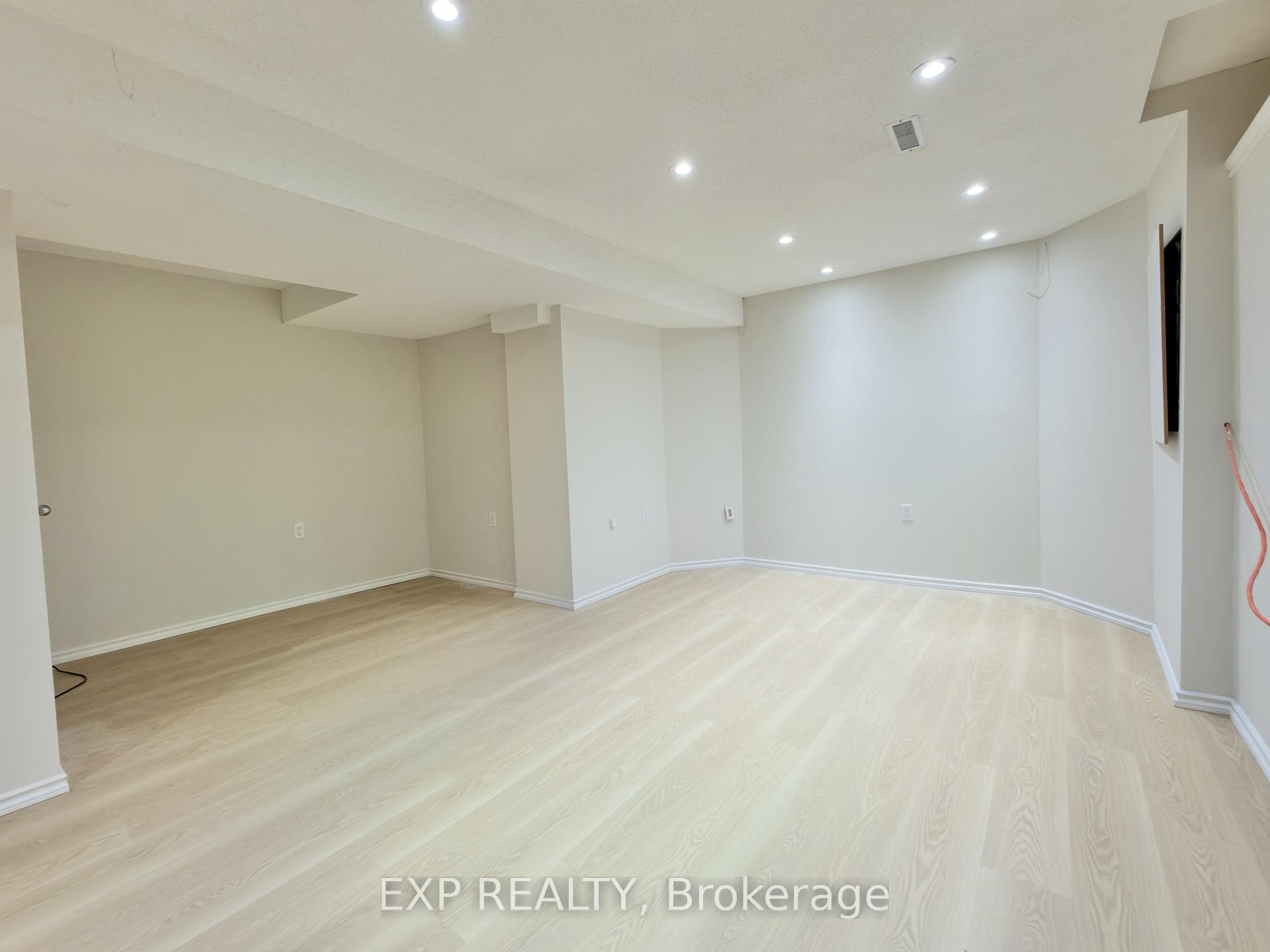 Photo 23 of 7 Davidoff Street, Markham, Wismer — HOMEH