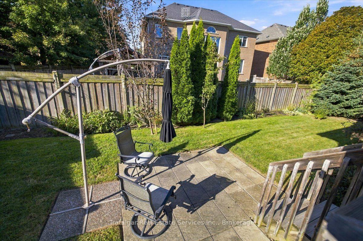 Photo 11 of 208 Butterfly Lane, Oakville, Bronte — HOMEH