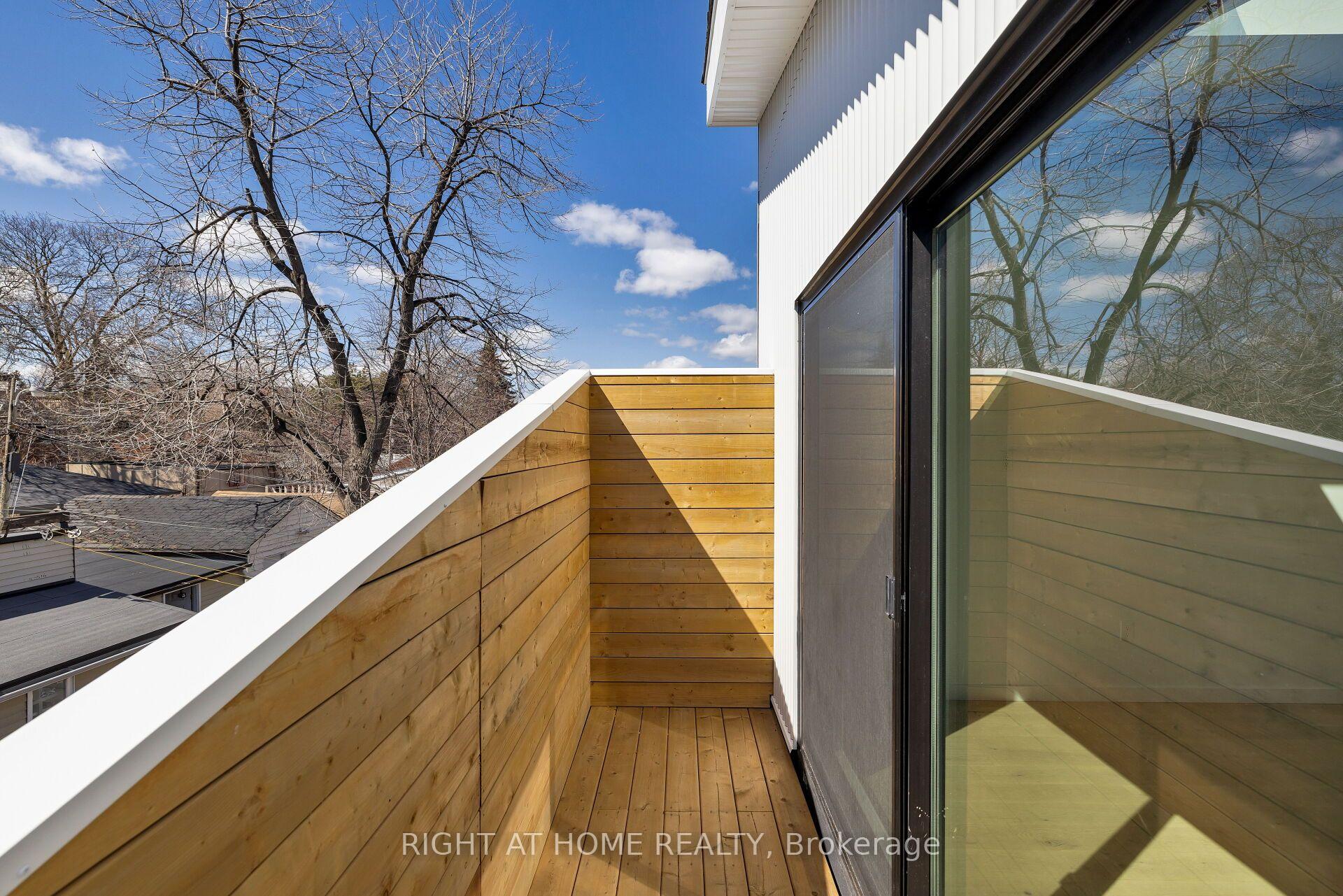 Photo 21 of Unit Upper, 86 Lansdowne Avenue, Toronto, Roncesvalles — HOMEH