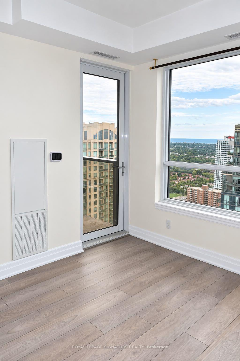 Photo 5 of Unit 3306, 36 Elm Drive, Mississauga, Fairview — HOMEH