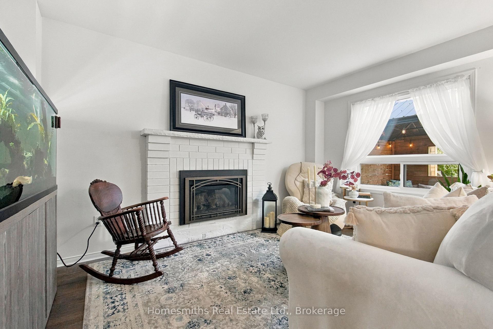 Photo 8 of 45 Granville Drive, Clarington, Courtice — HOMEH