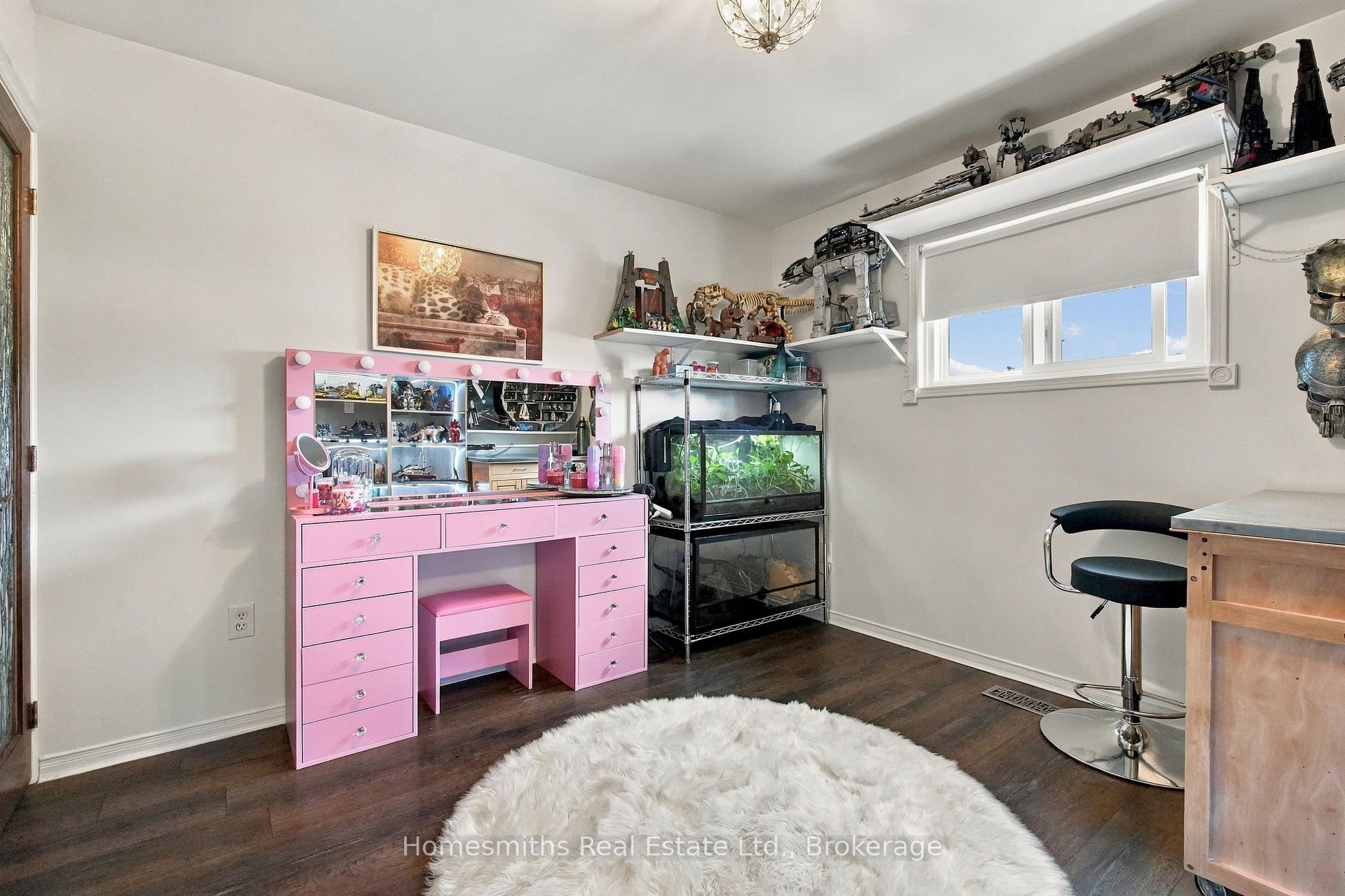 Photo 25 of 45 Granville Drive, Clarington, Courtice — HOMEH