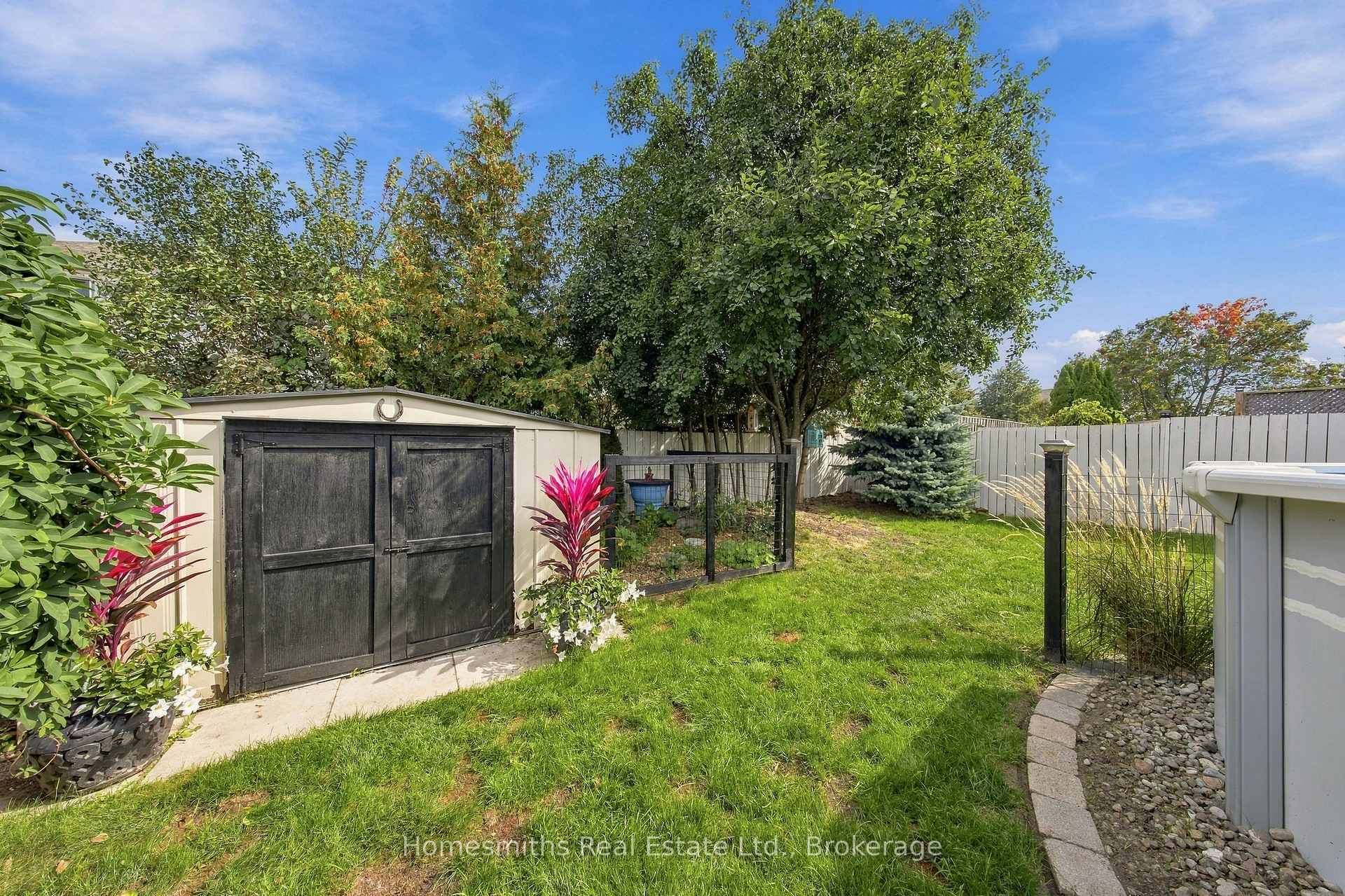 Photo 48 of 45 Granville Drive, Clarington, Courtice — HOMEH
