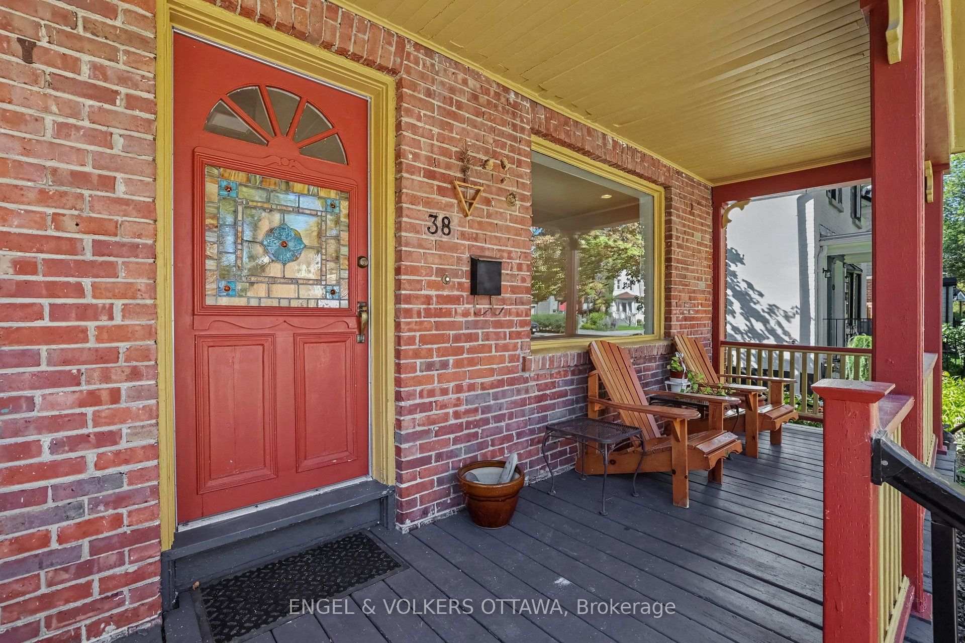 Photo 6 of 38 Rockcliffe Way, Ottawa, Lindenlea — HOMEH