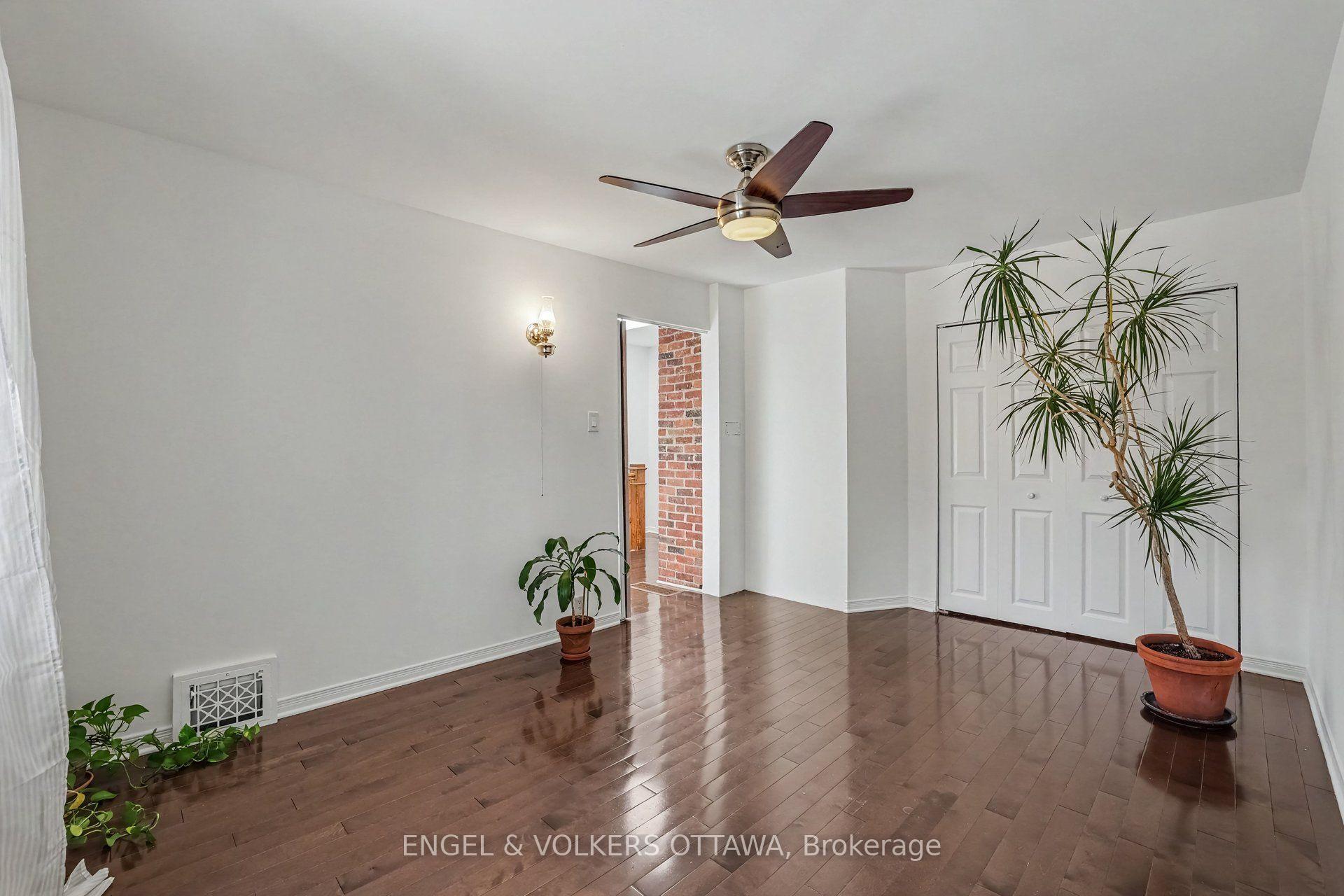 Photo 26 of 38 Rockcliffe Way, Ottawa, Lindenlea — HOMEH