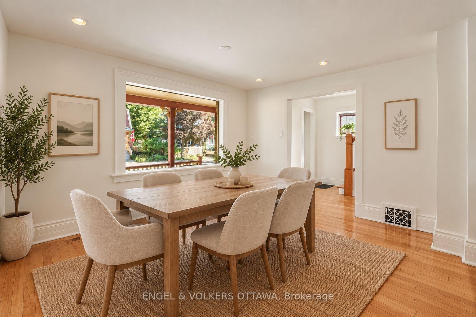 Photo 9 of 38 Rockcliffe Way, Ottawa, Lindenlea — HOMEH
