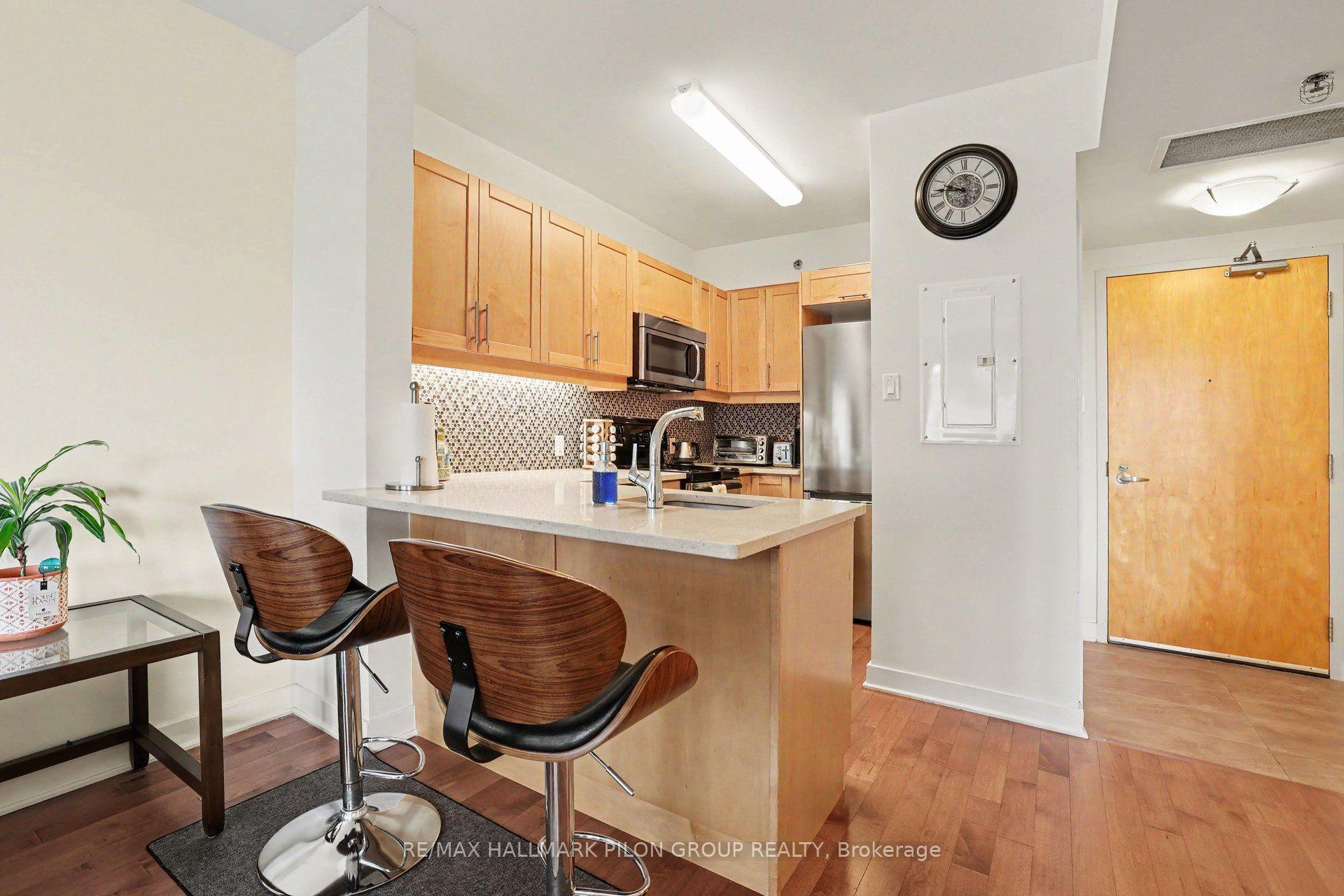 Photo 6 of Unit 619, 300C Lett Street, Ottawa, West Centre Town — HOMEH