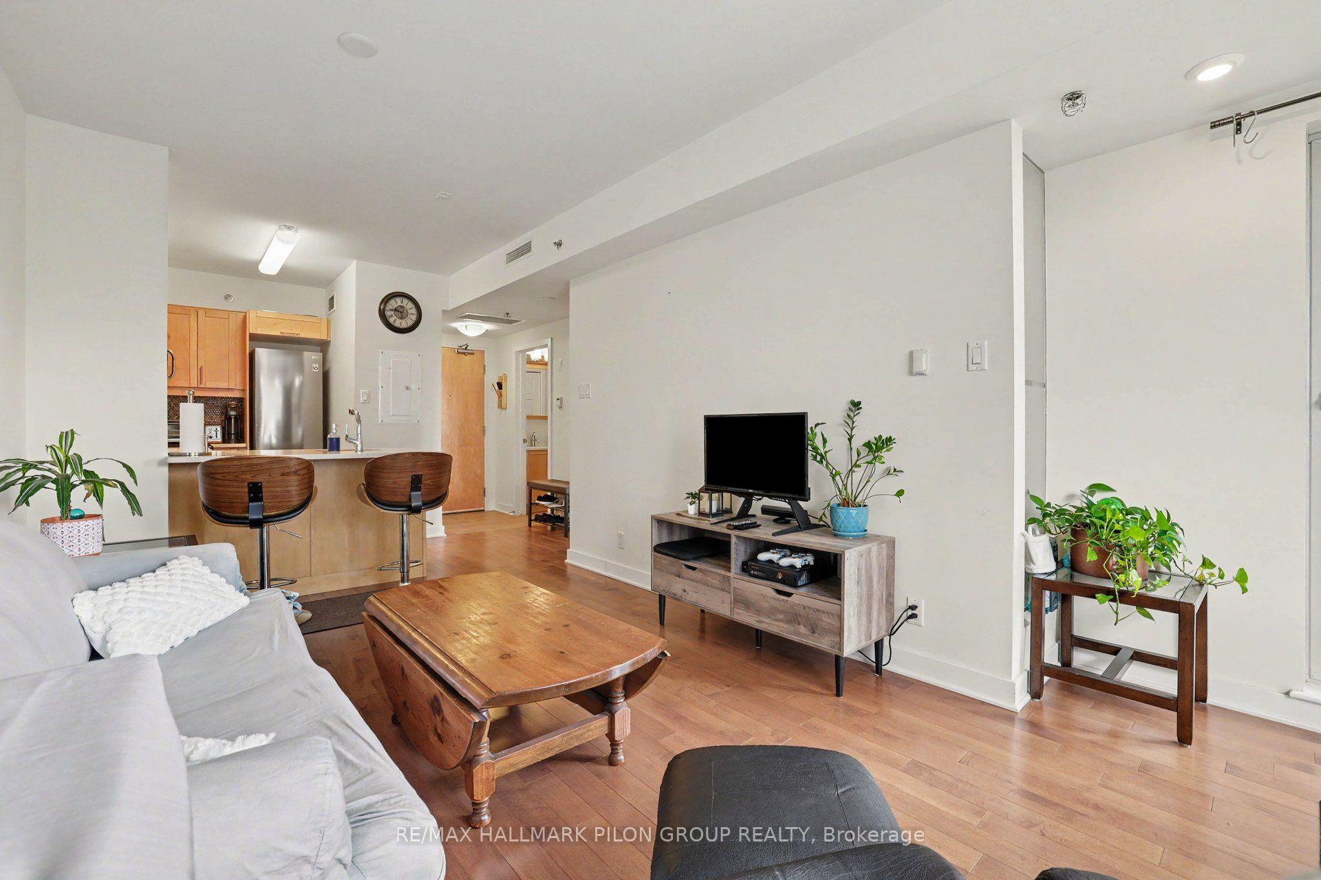 Photo 8 of Unit 619, 300C Lett Street, Ottawa, West Centre Town — HOMEH