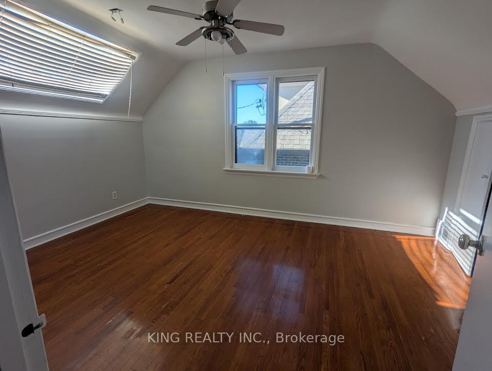 Photo 7 of 15 Roxaline Street, Etobicoke, Humber Heights — HOMEH