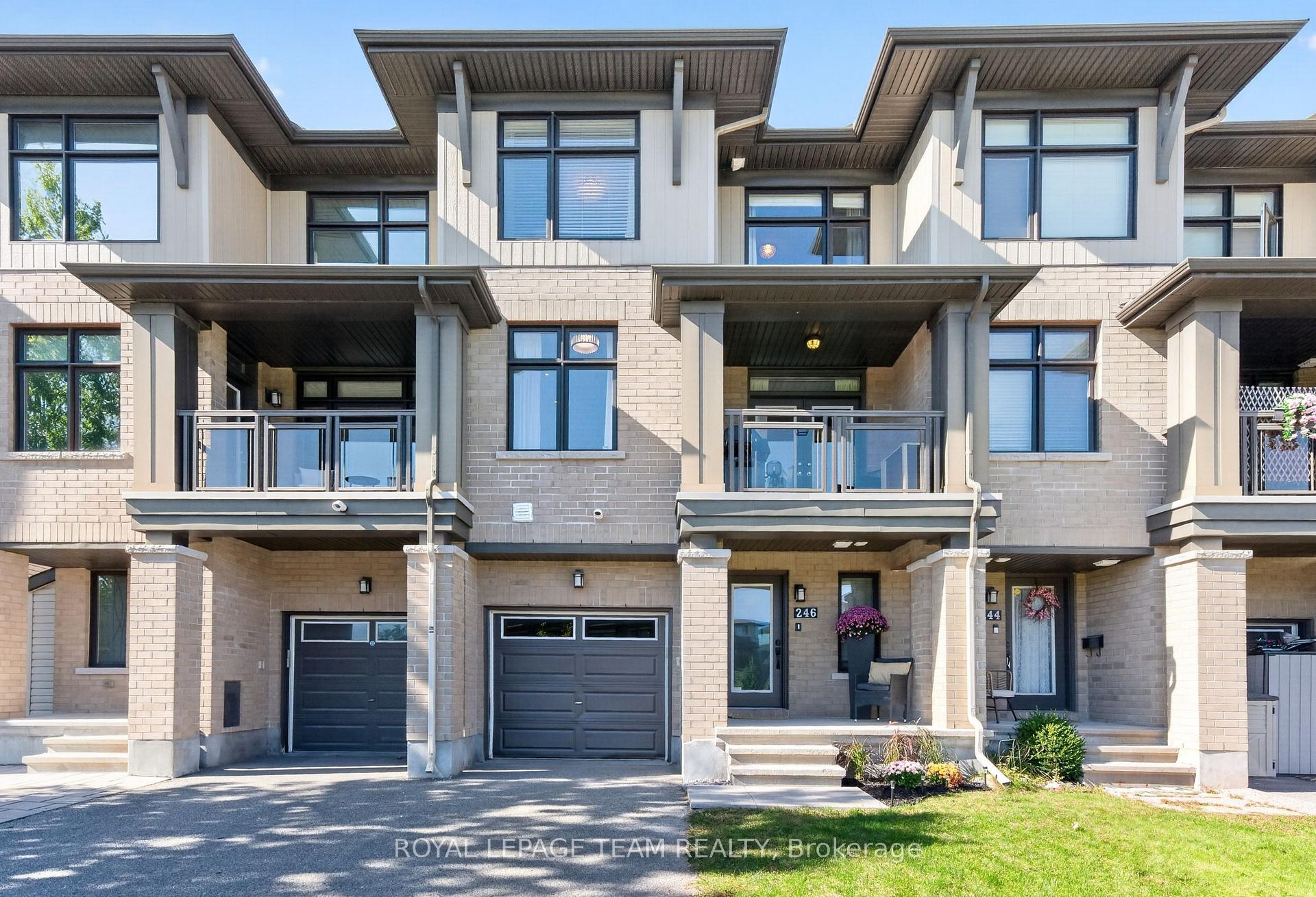 Photo 2 of 246 Leather Leaf Terrace, Ottawa, Barrhaven - Longfields — HOMEH