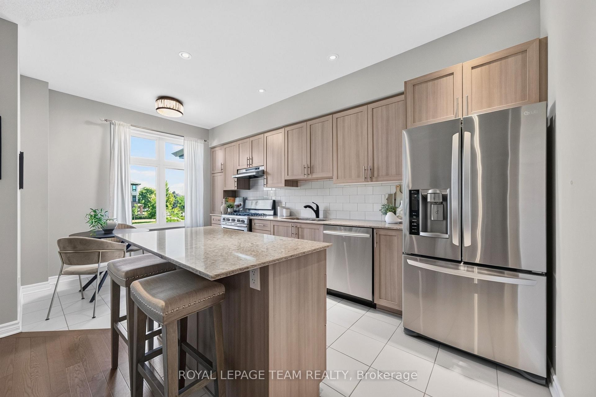 Photo 25 of 246 Leather Leaf Terrace, Ottawa, Barrhaven - Longfields — HOMEH
