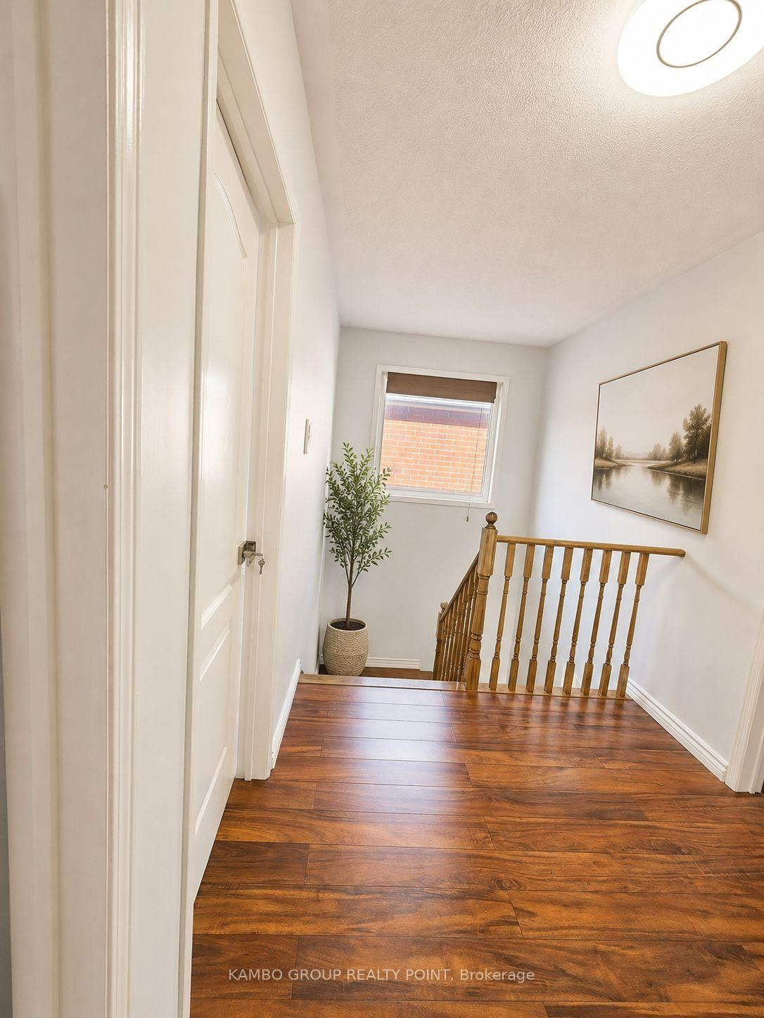 Photo 5 of 73 Hollingsworth Circle, Brampton, Fletcher's Meadow — HOMEH