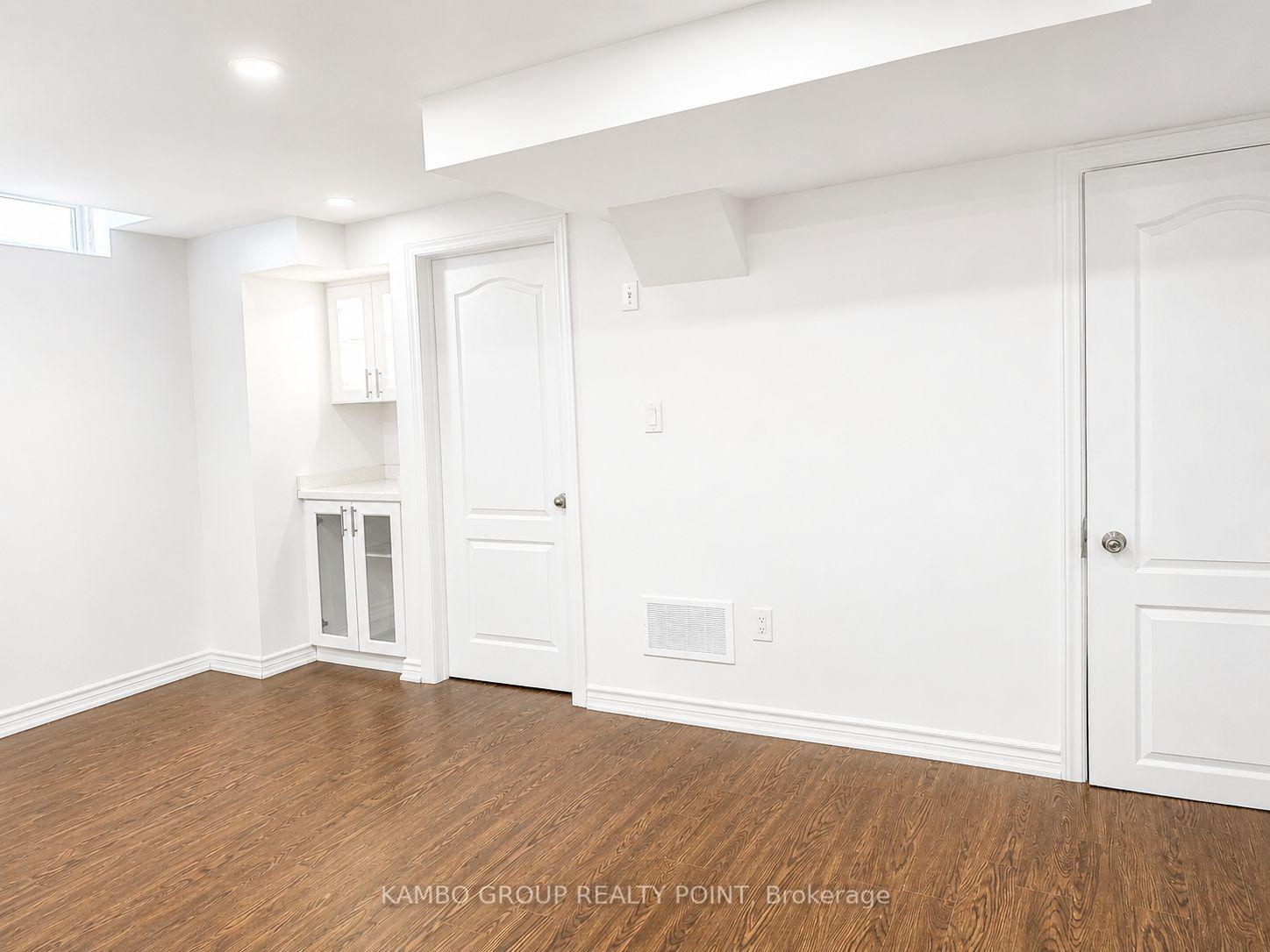 Photo 13 of 73 Hollingsworth Circle, Brampton, Fletcher's Meadow — HOMEH