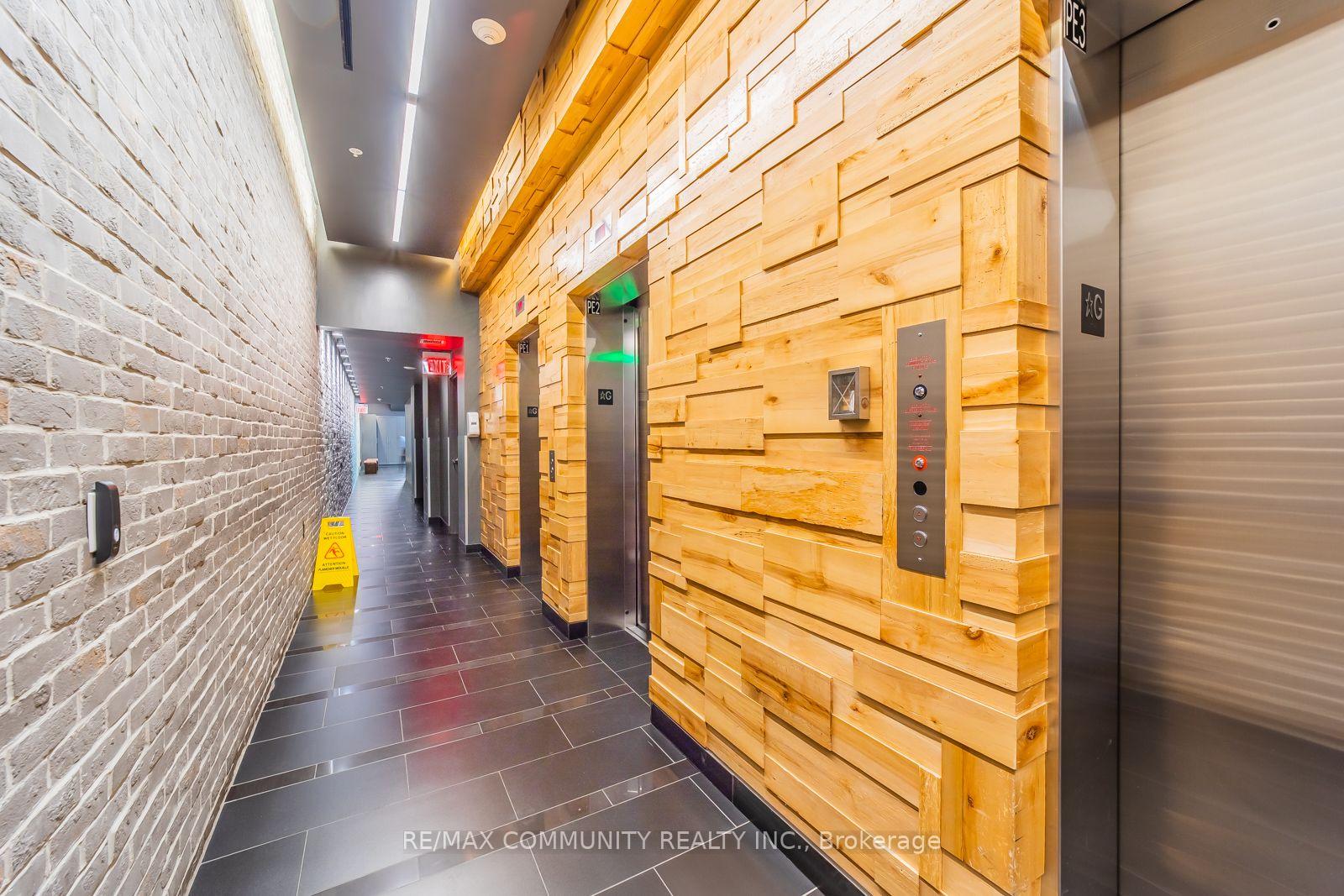 Photo 4 of Unit 1210, 210 Simcoe Street, Toronto, Kensington-Chinatown — HOMEH