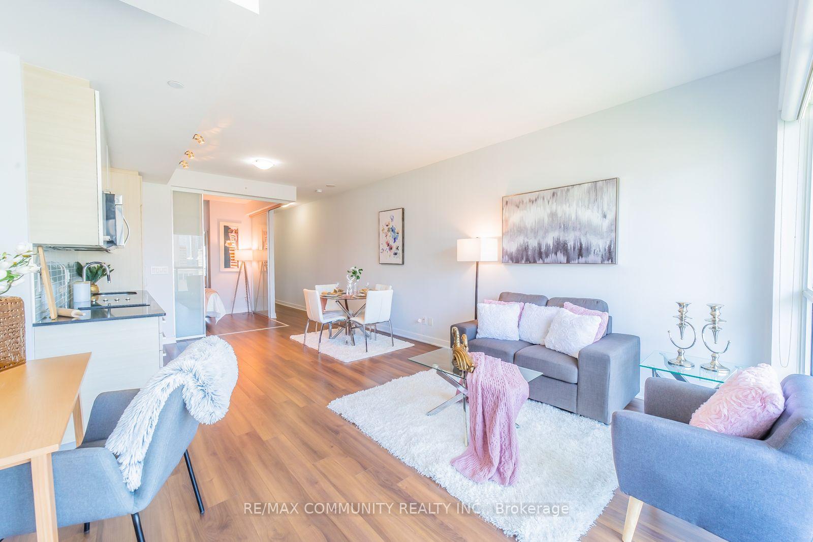 Photo 19 of Unit 1210, 210 Simcoe Street, Toronto, Kensington-Chinatown — HOMEH