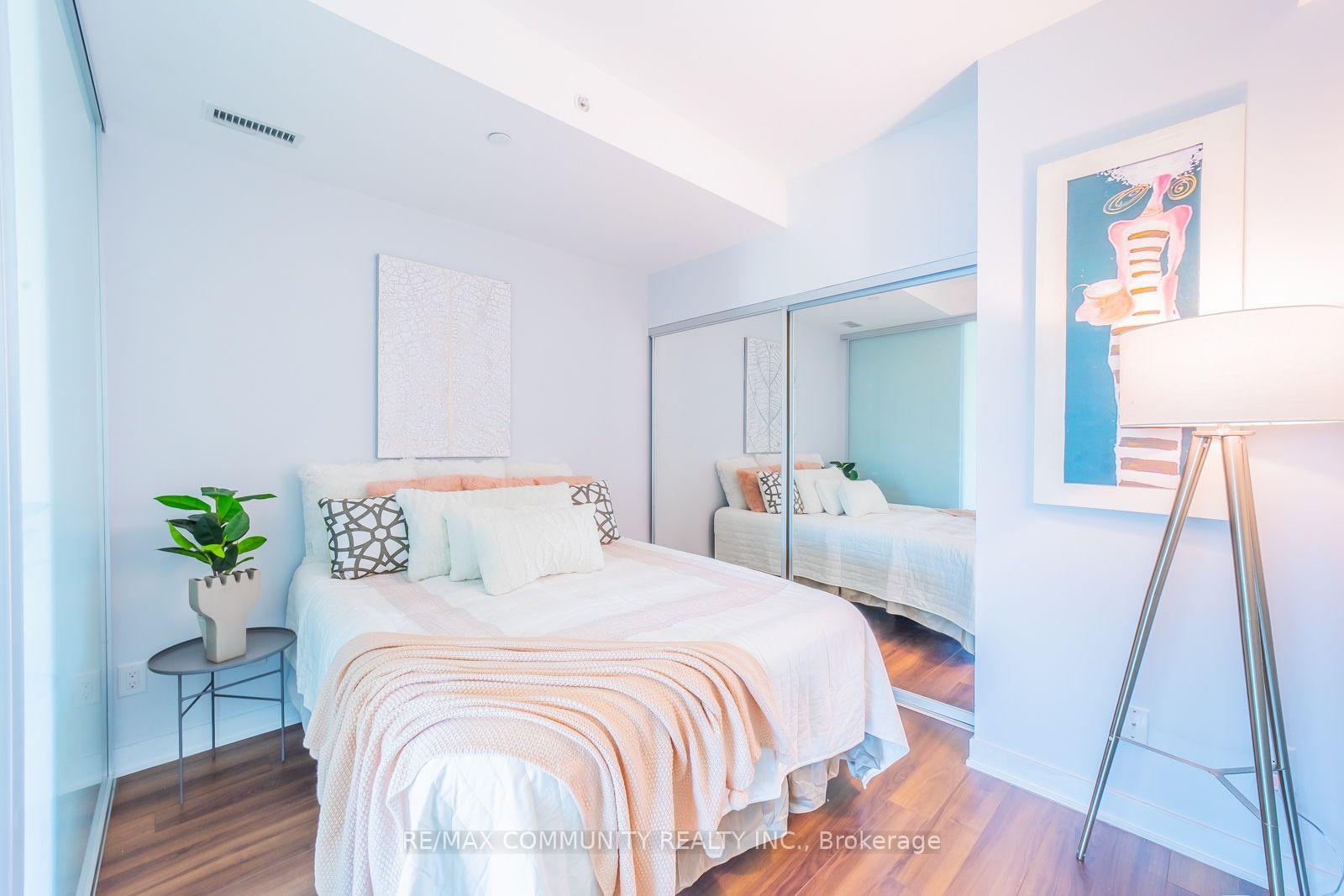 Photo 20 of Unit 1210, 210 Simcoe Street, Toronto, Kensington-Chinatown — HOMEH
