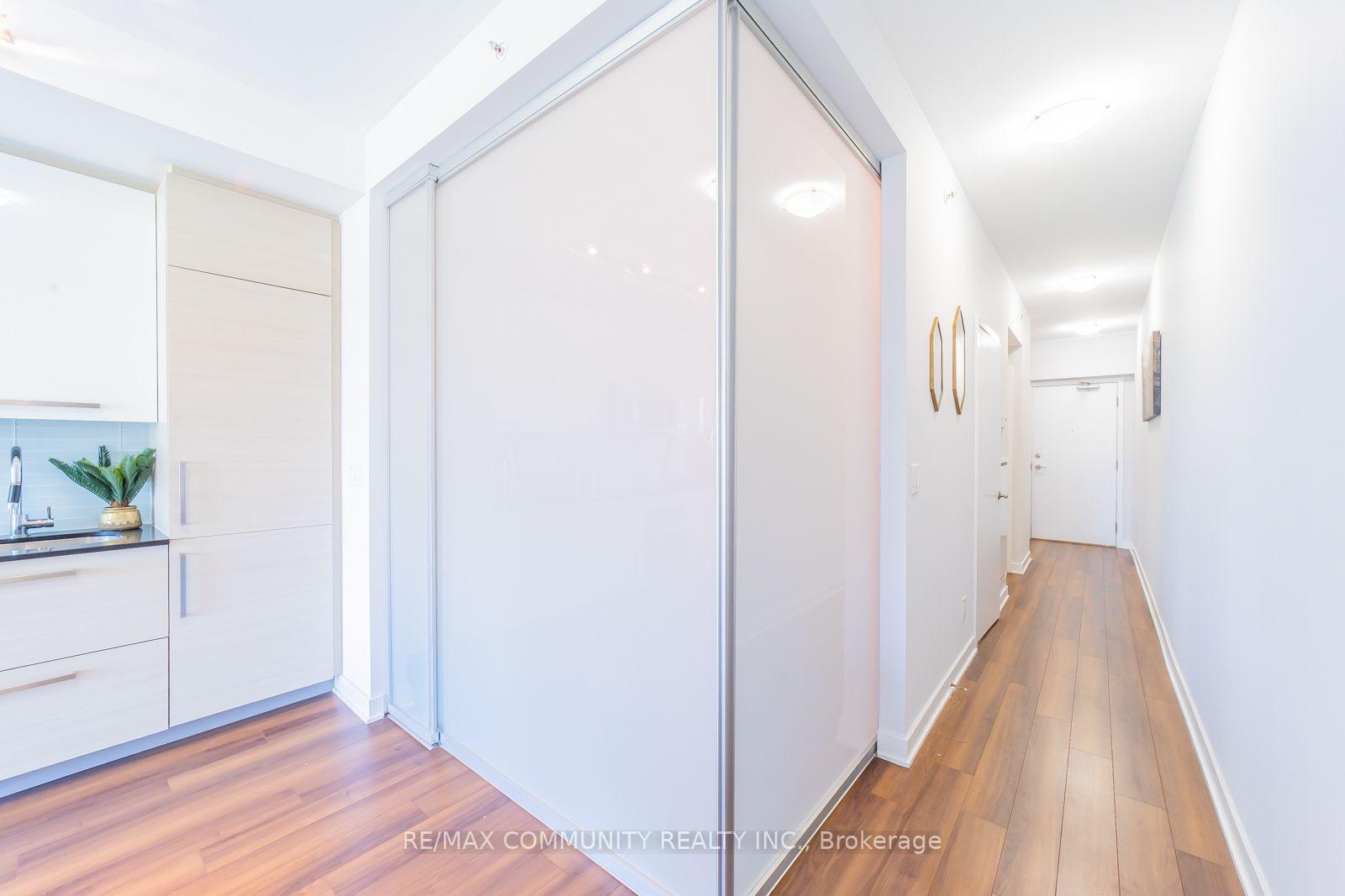 Photo 24 of Unit 1210, 210 Simcoe Street, Toronto, Kensington-Chinatown — HOMEH