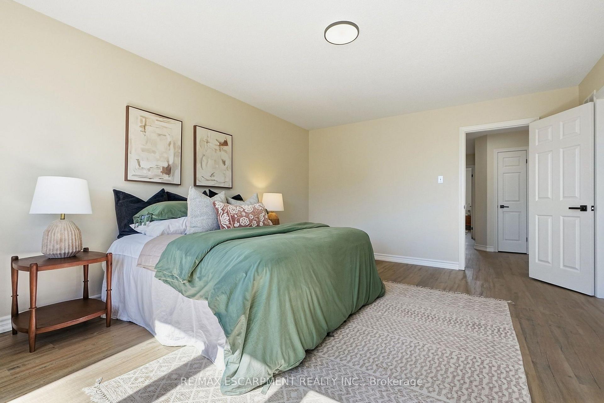 Photo 30 of 257 Southbrook Drive, Hamilton, Binbrook — HOMEH