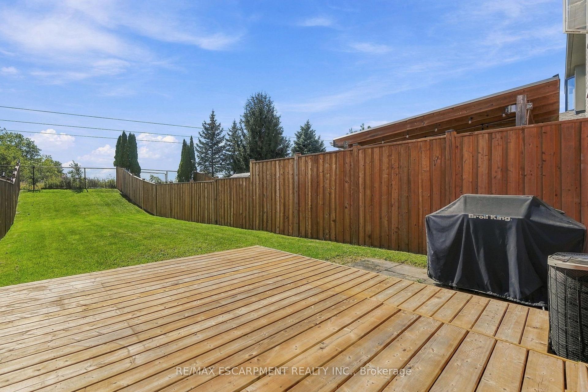 Photo 38 of 257 Southbrook Drive, Hamilton, Binbrook — HOMEH