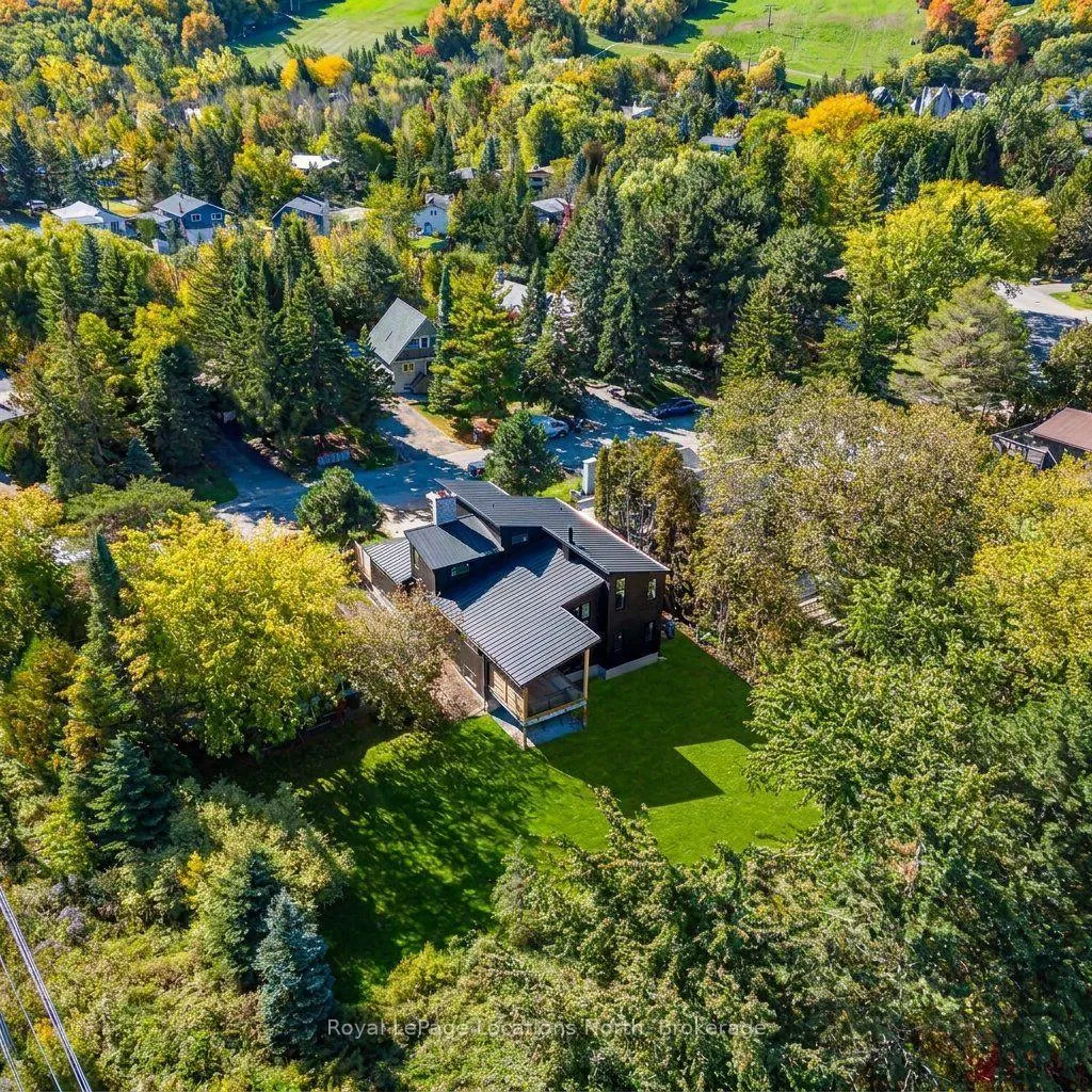 Photo 15 of 146 Campbell Crescent, Blue Mountains — HOMEH