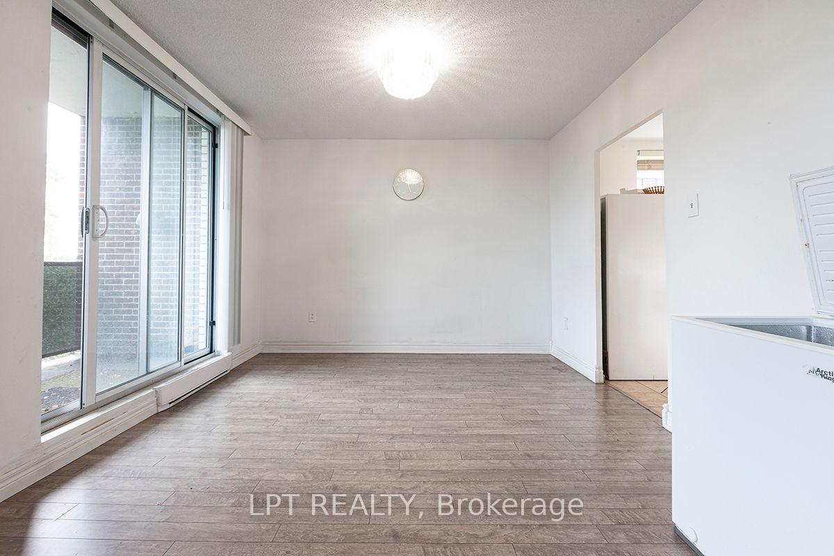 Photo 15 of Unit 504, 315 Dixon Road, Etobicoke, Kingsview Village-The Westway — HOMEH